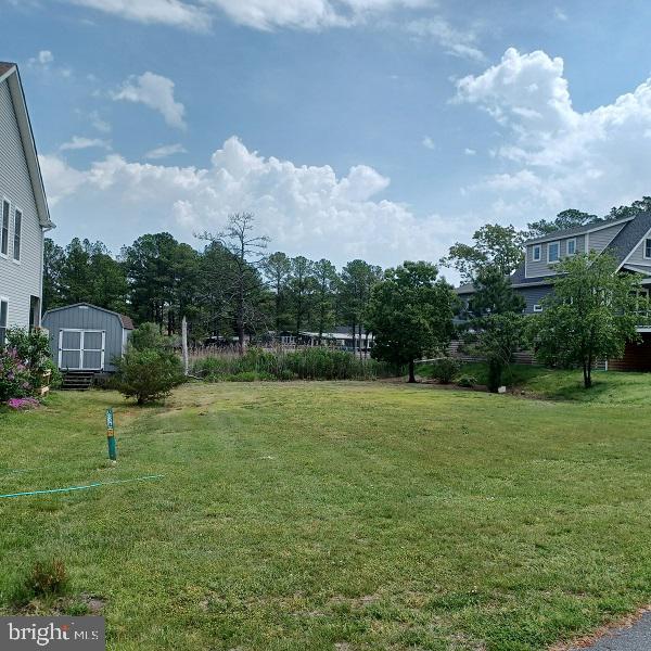 16 BURRWOOD COURT