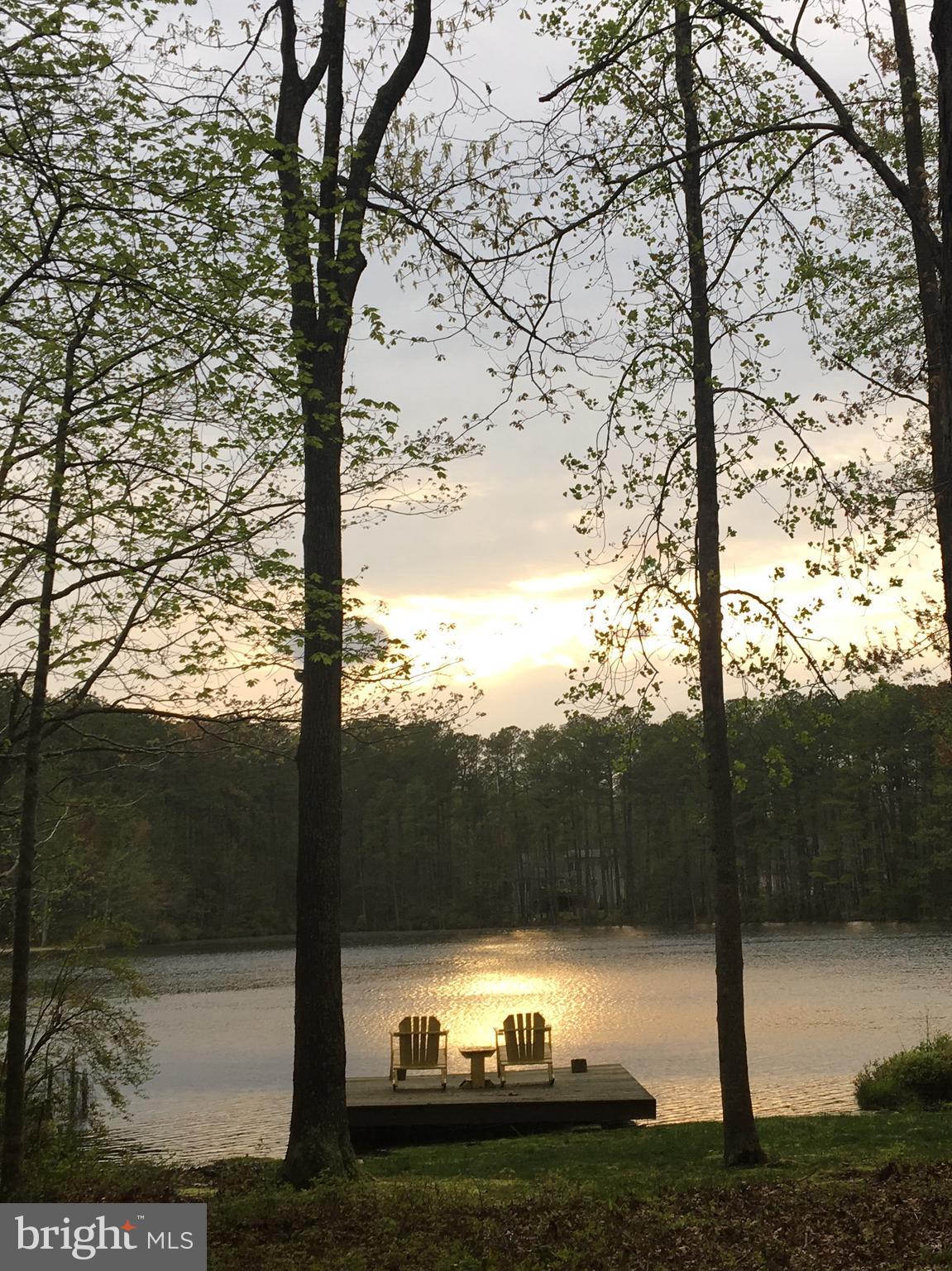 LAKE CAROLINE - Residential