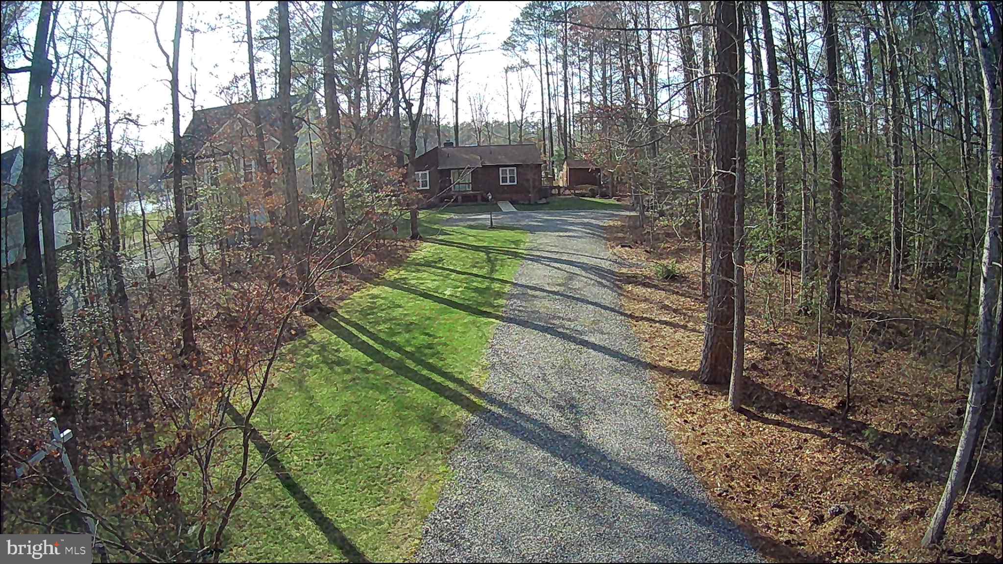 LAKE CAROLINE - Residential