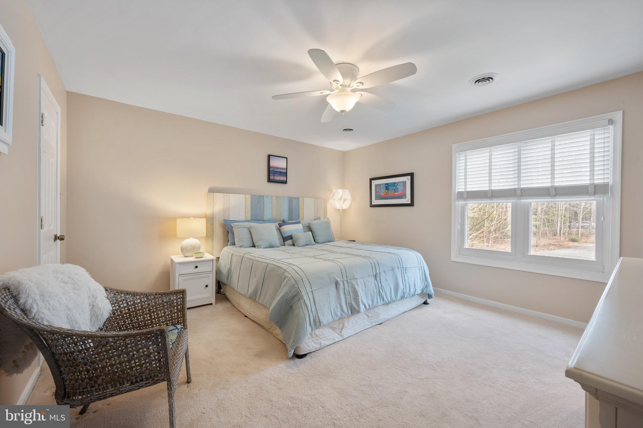 LAKE CAROLINE - Residential