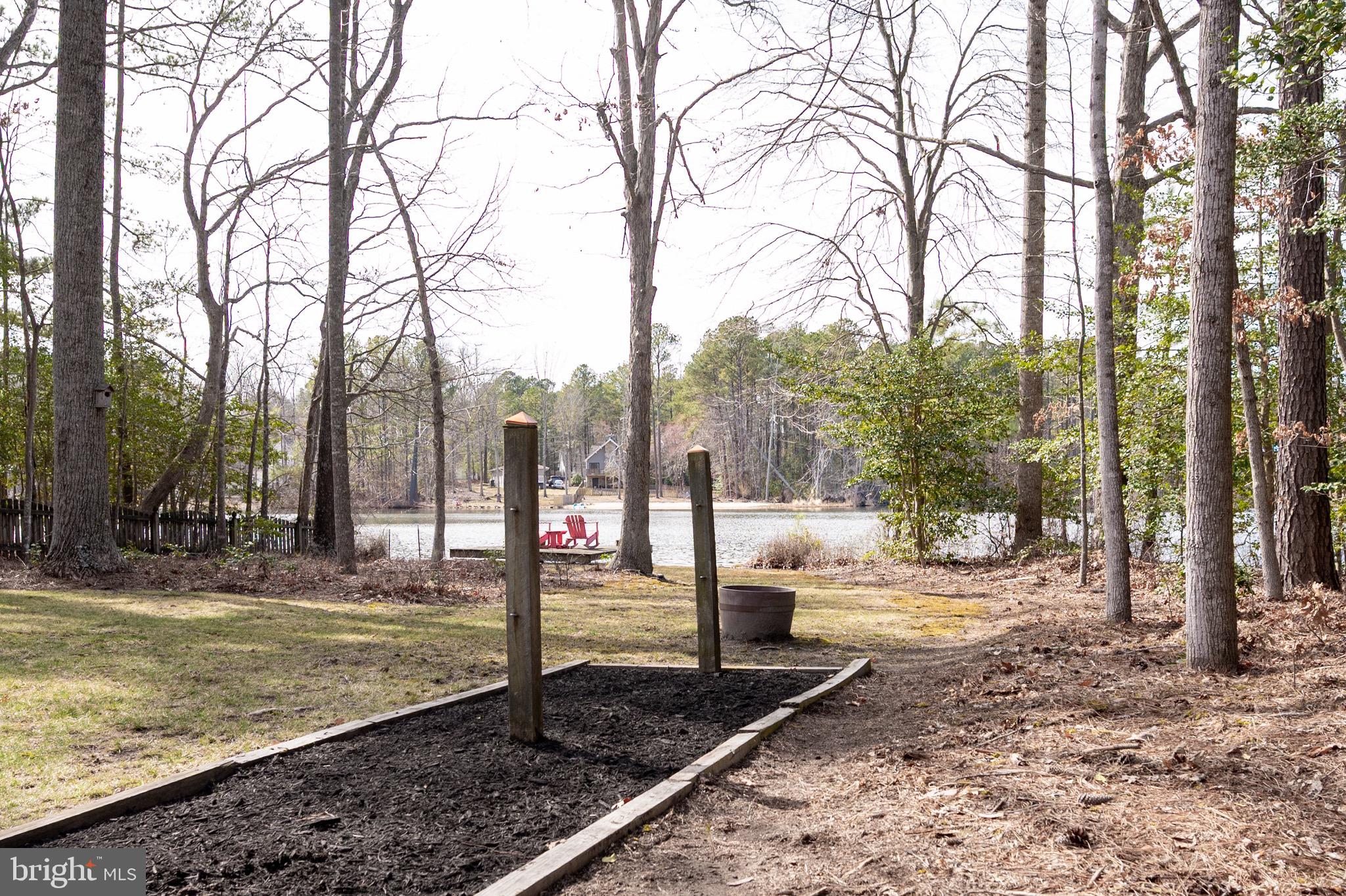 LAKE CAROLINE - Residential