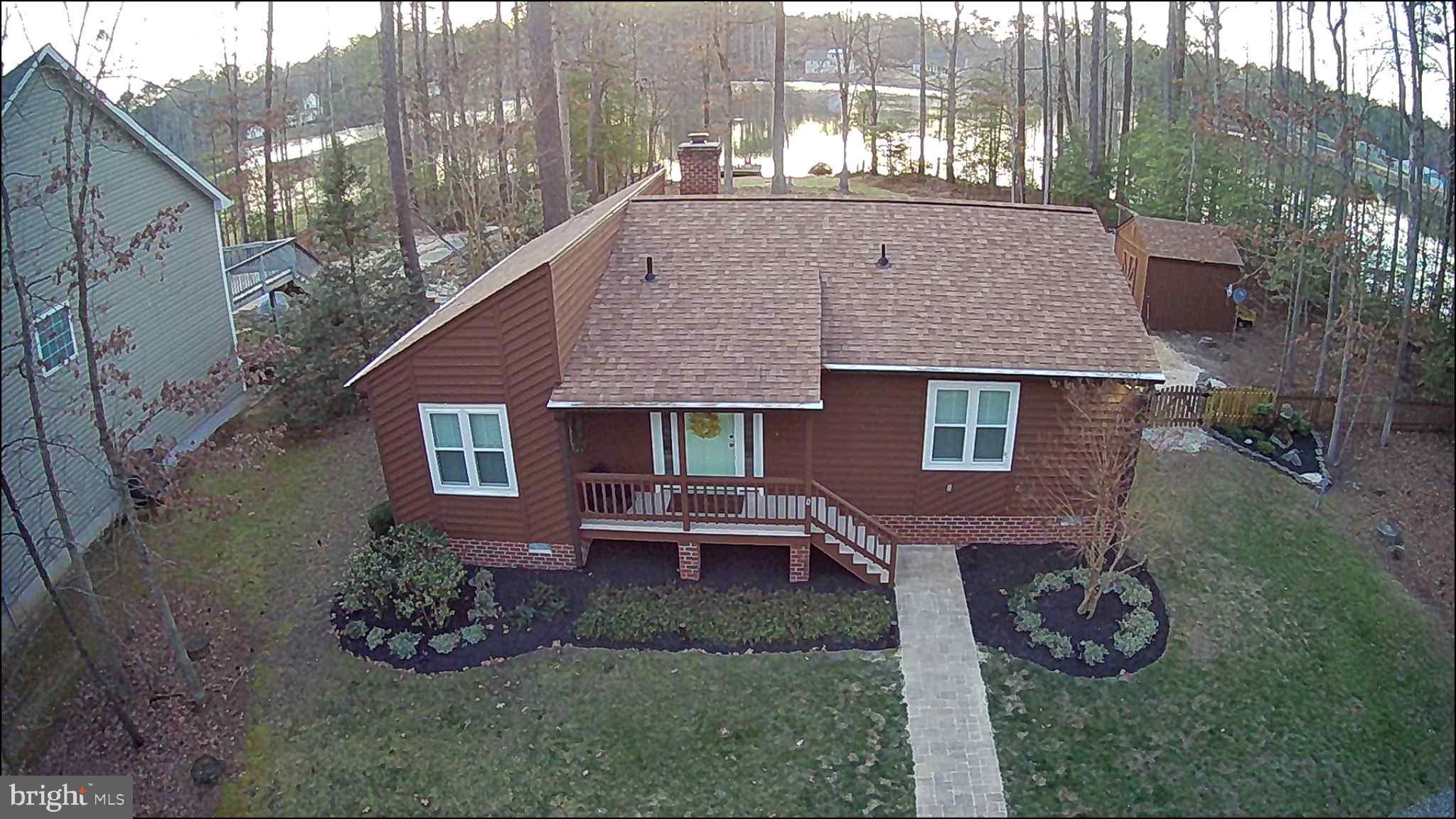 LAKE CAROLINE - Residential