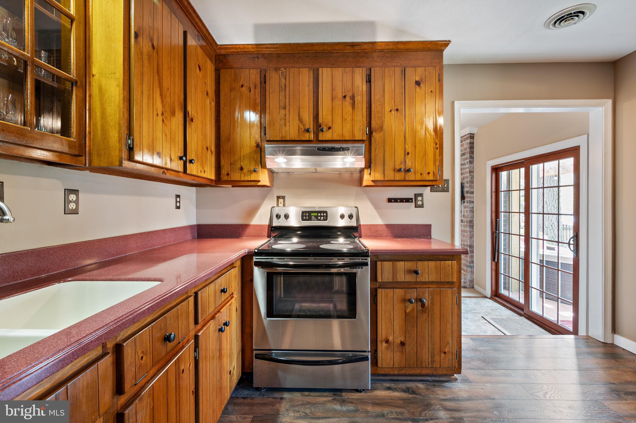 LAKE CAROLINE - Residential