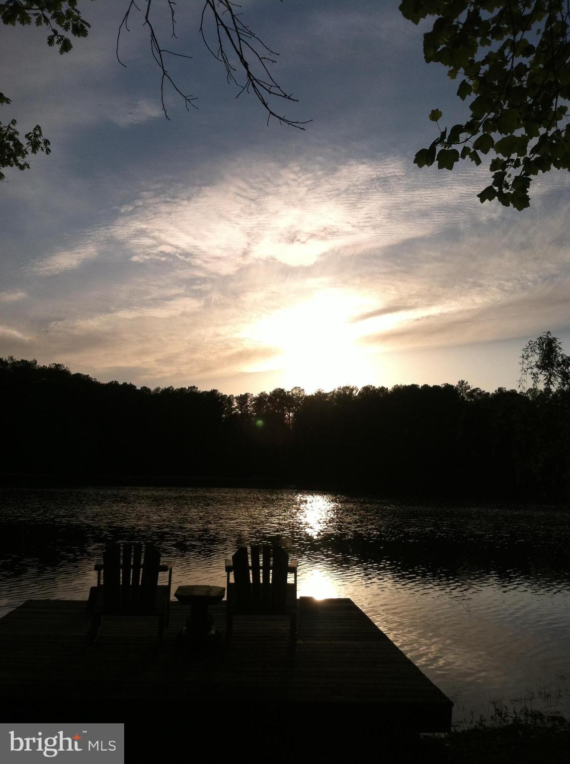 LAKE CAROLINE - Residential