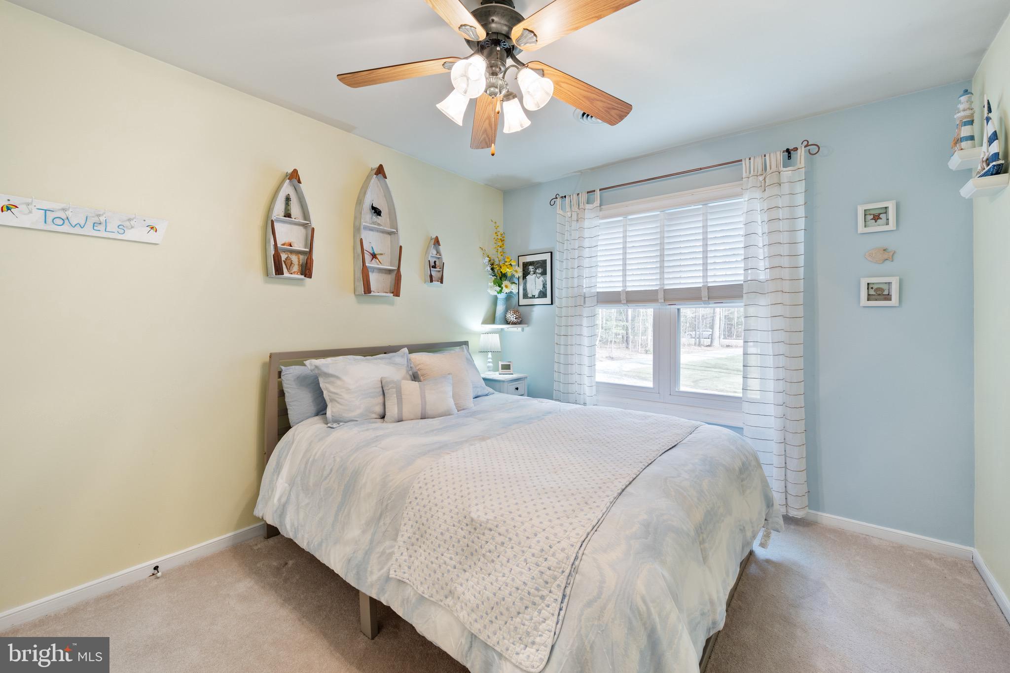 LAKE CAROLINE - Residential