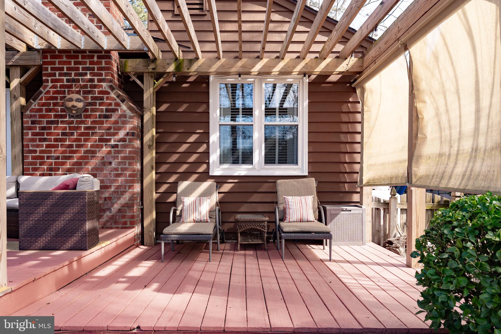 LAKE CAROLINE - Residential