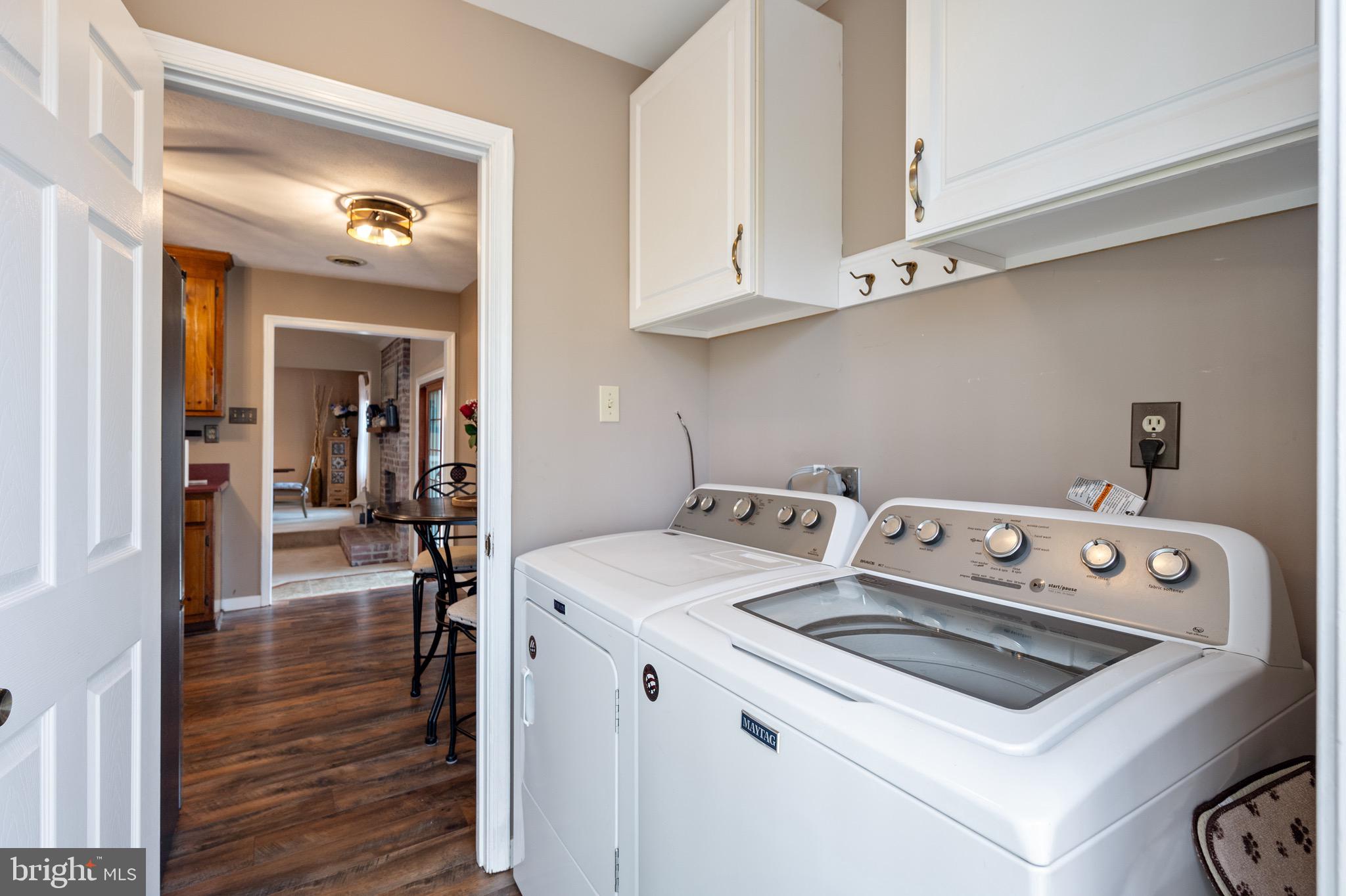 LAKE CAROLINE - Residential