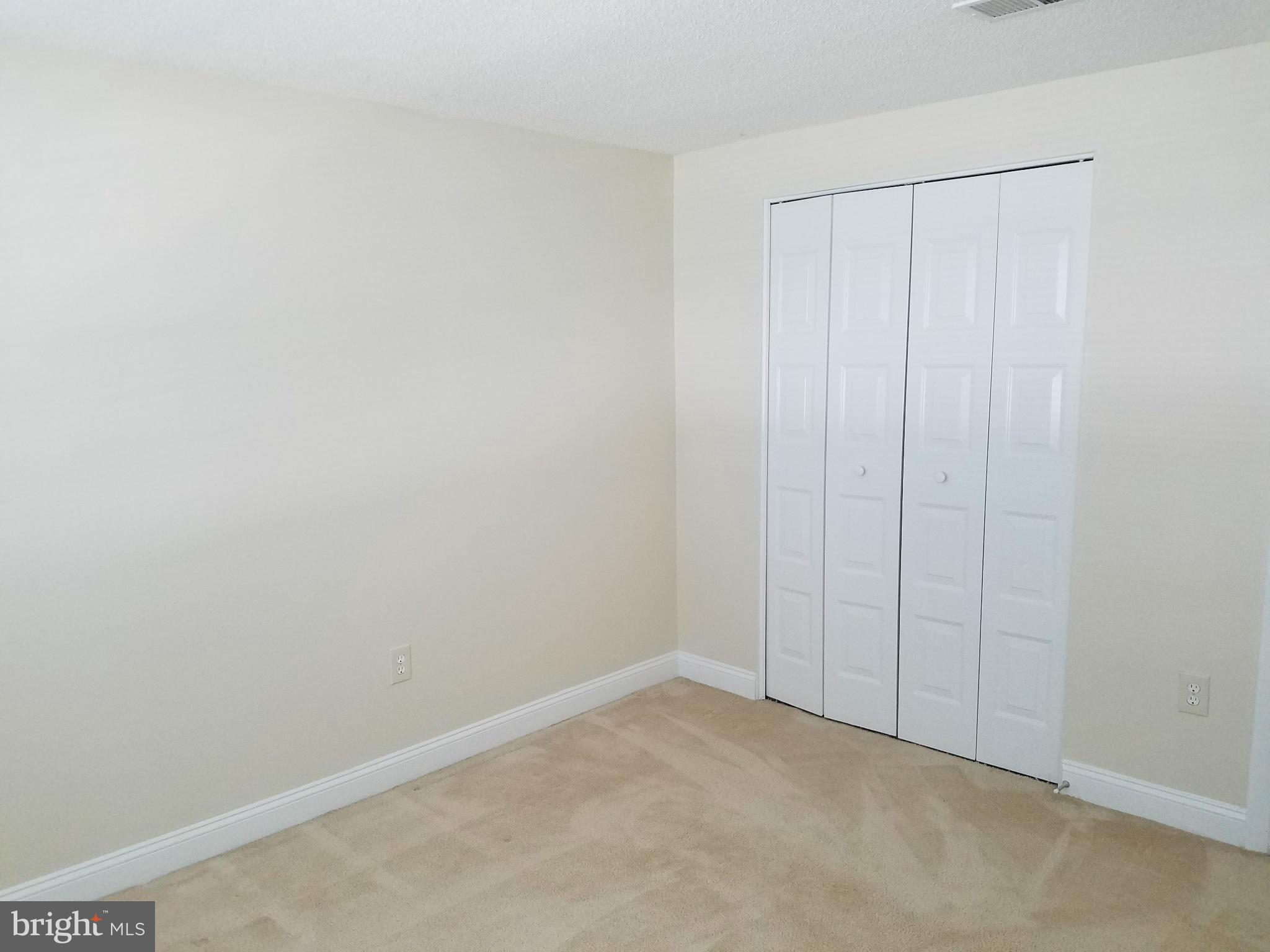 DALE CITY - Residential Lease