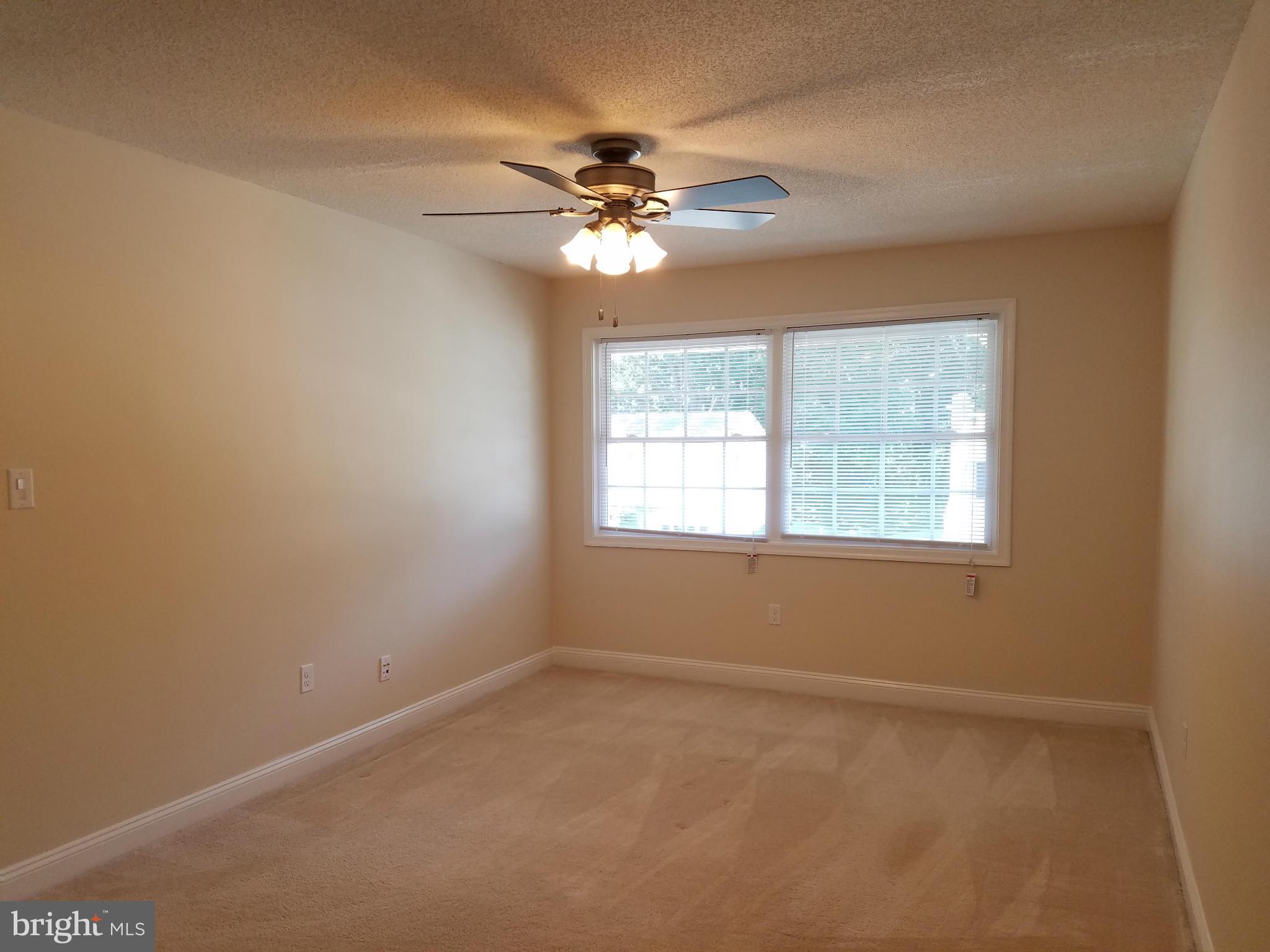 DALE CITY - Residential Lease