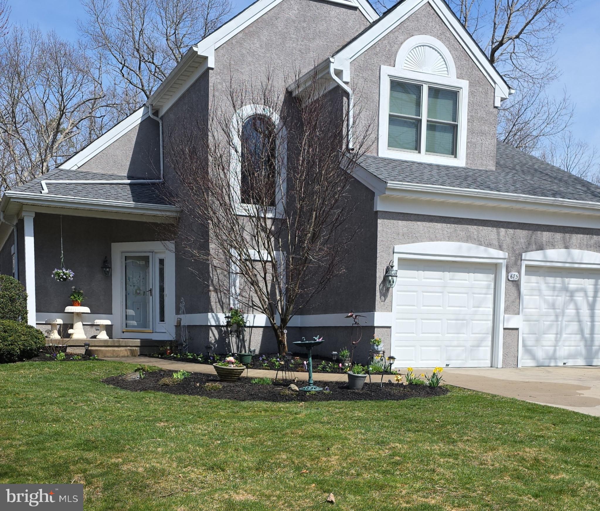 675 COUNTRY CLUB DRIVE