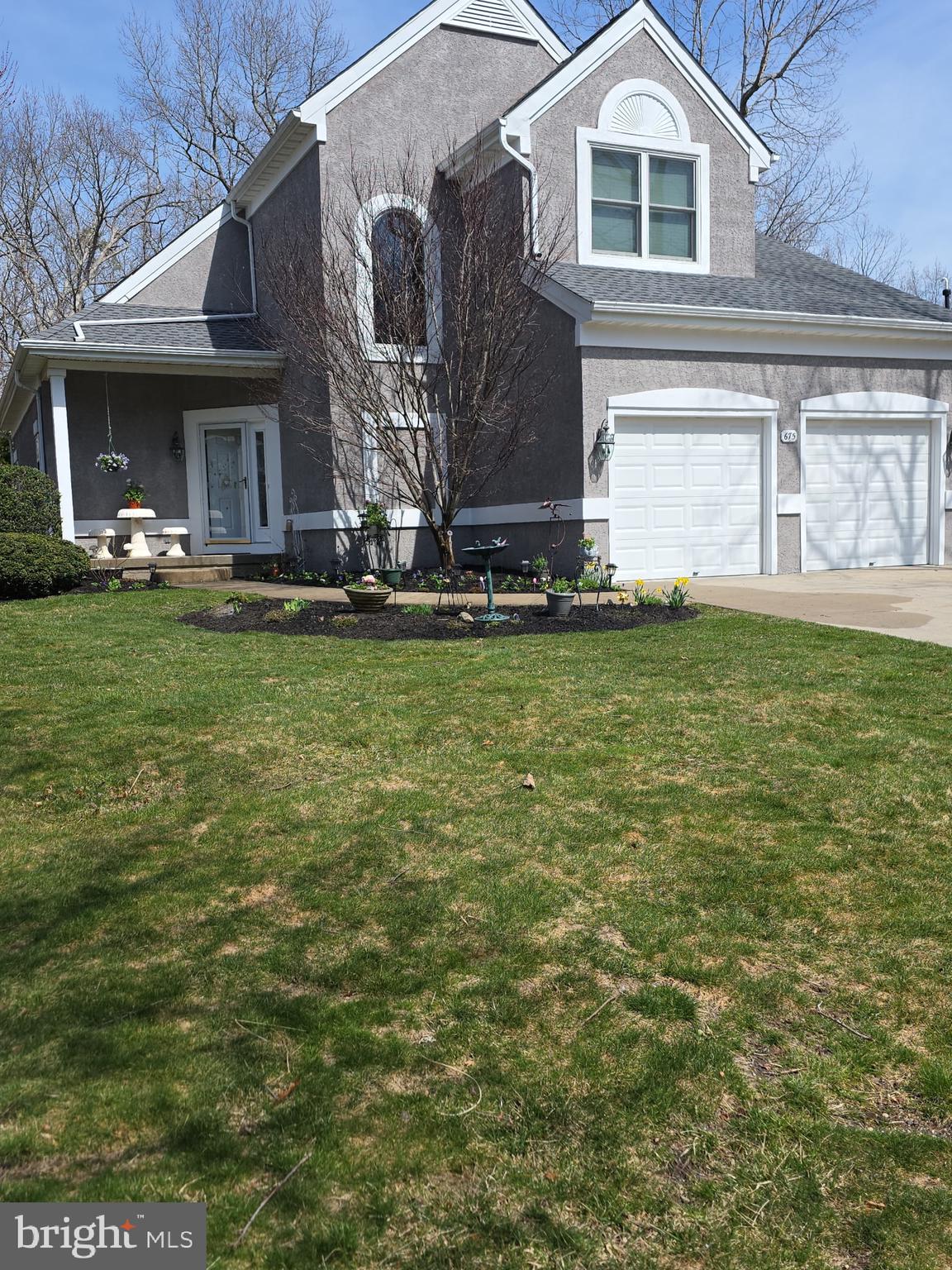 675 COUNTRY CLUB DRIVE