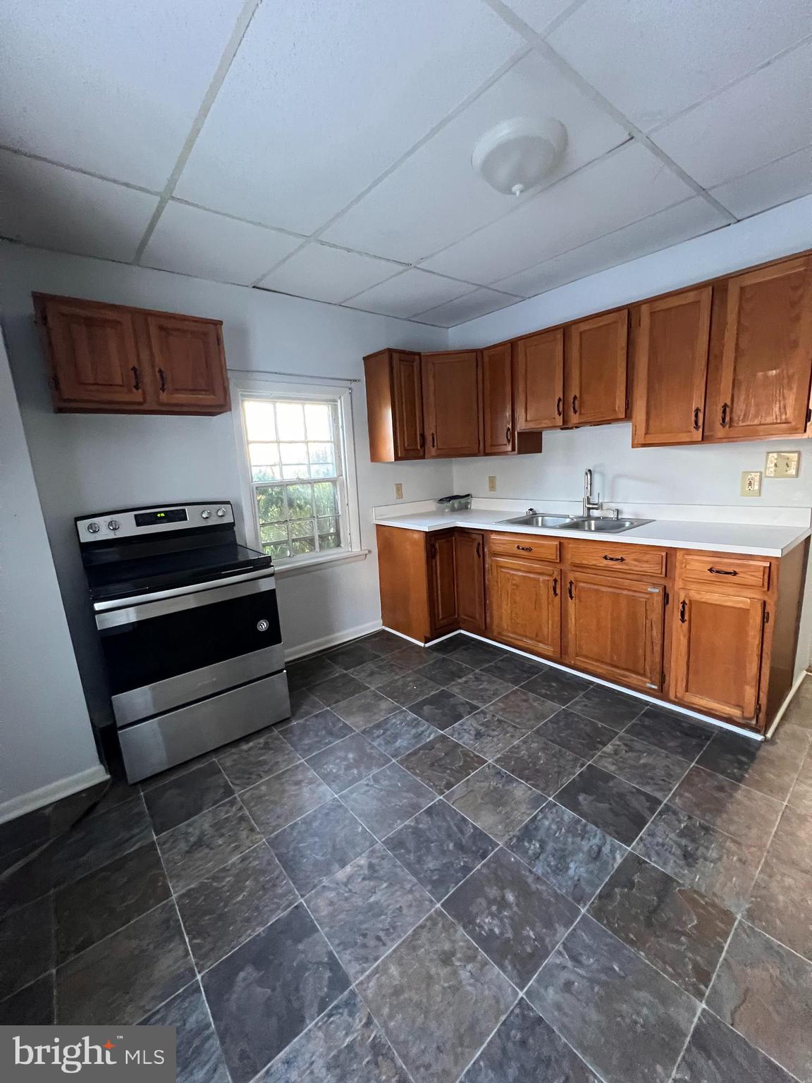 CHARLES TOWN - Residential Lease