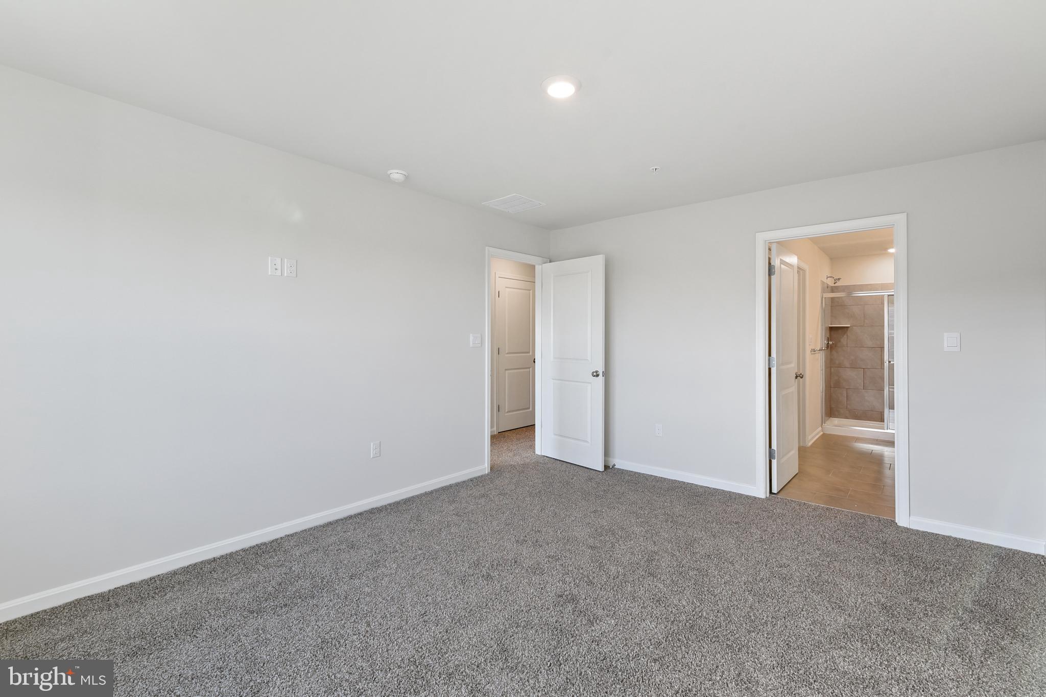 RIDGELY'S RESERVE - Residential