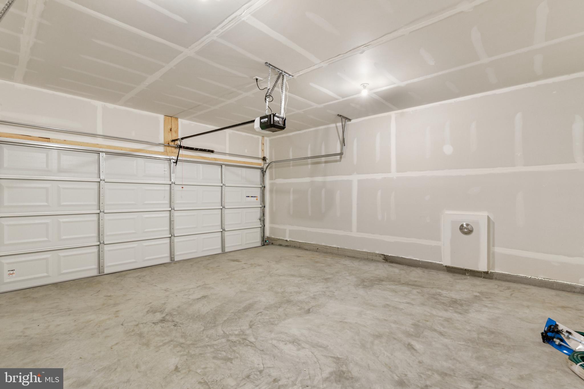 RIDGELY'S RESERVE - Residential