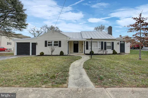 1319 N West Street, Carlisle, PA 17013 - #: PACB2049494