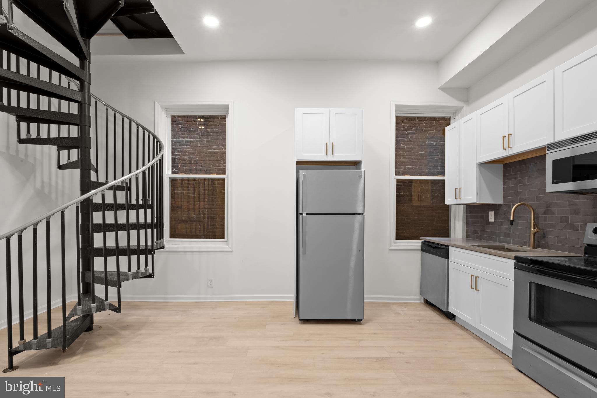 RITTENHOUSE SQUARE - Residential Lease