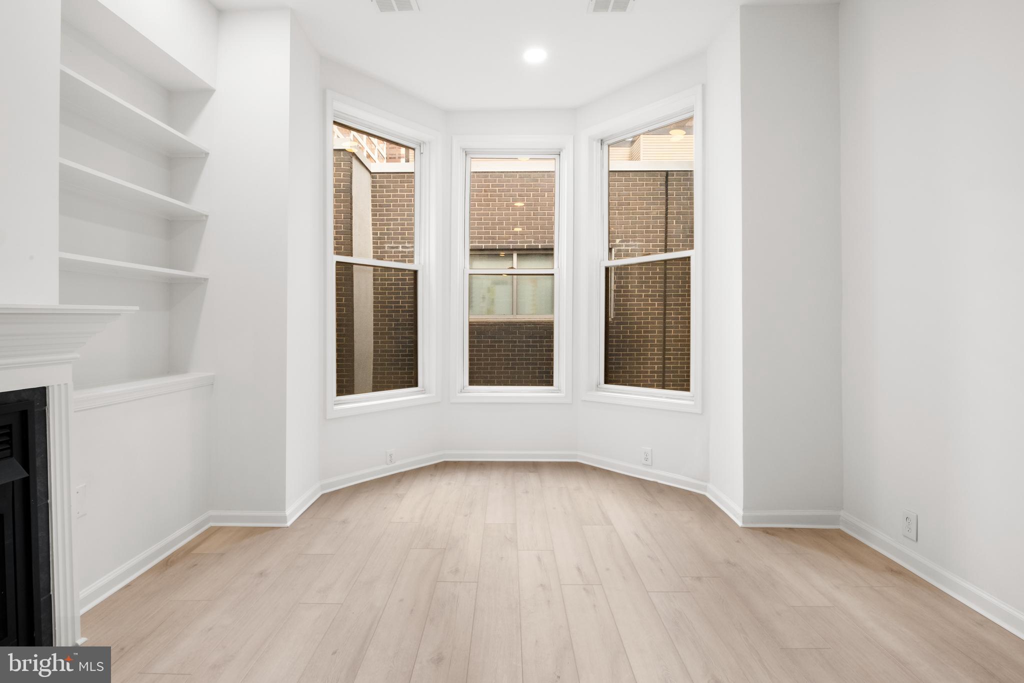 RITTENHOUSE SQUARE - Residential Lease