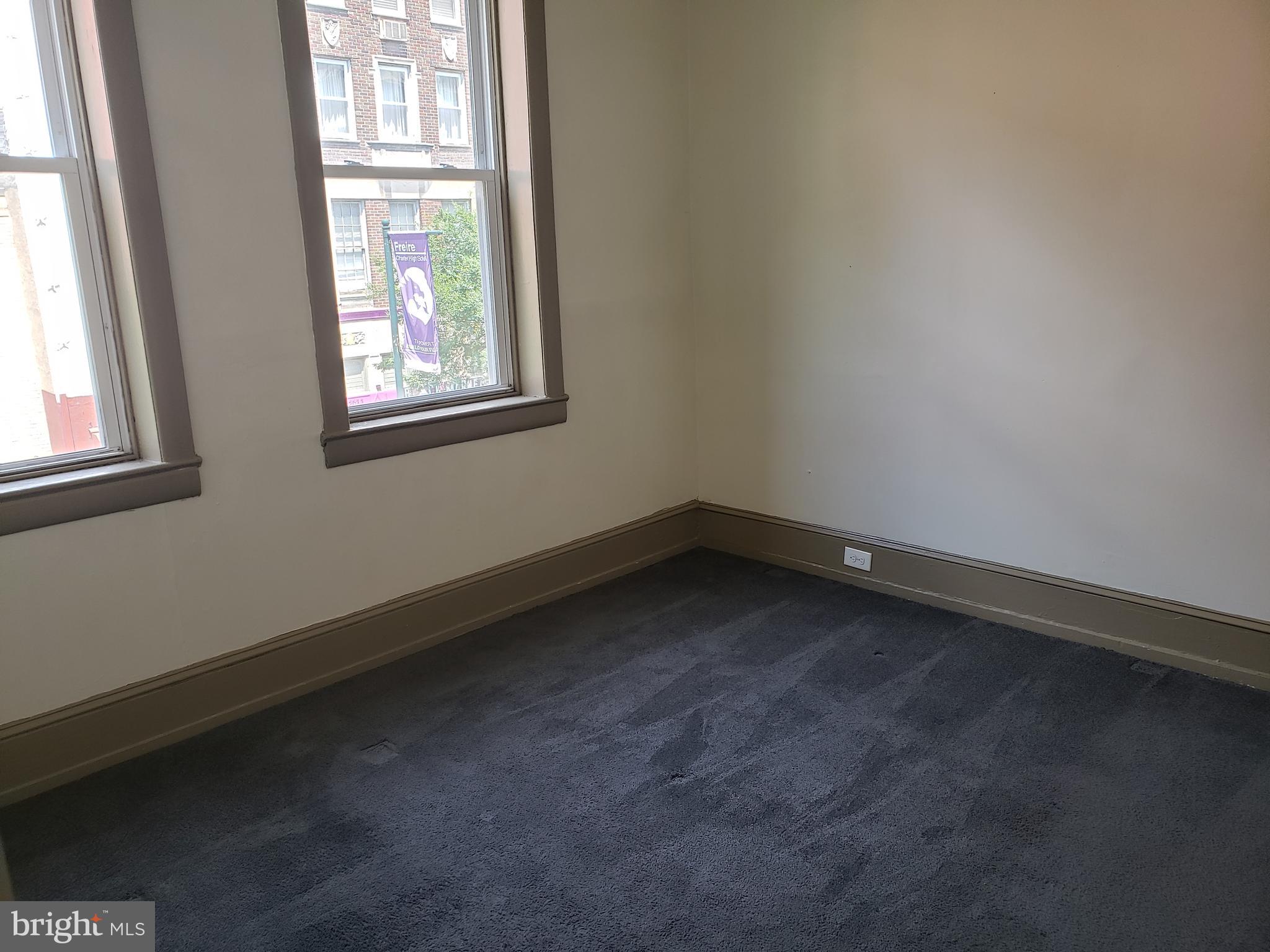 CENTER CITY - Residential Lease