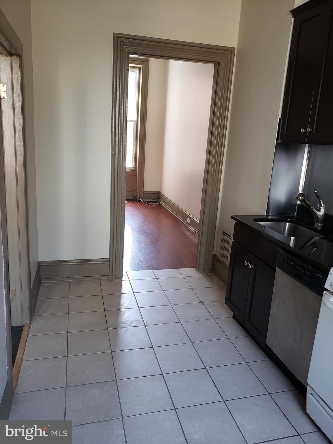 CENTER CITY - Residential Lease