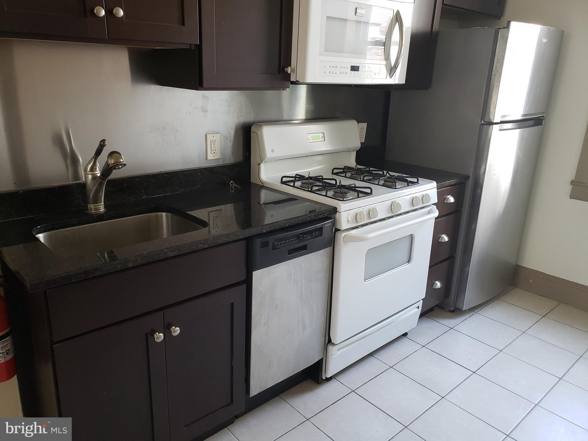 Available 7/1/24!
This apartments has it all: Large windows that allow plenty of natural light. Updated kitchen with all major appliances Appliances (dish washer, microwave, garbage disposal full size gas stove). Central A/C gas heat. High ceilings, Water Included!! Washer Dryer In the Building! Located on prime location in Center City close to everything -Rittenhouse Square Penn and Jeff Hospitals, Public trans, Restaurants, shops.
Pets allowed up to 40lbs with $350/ pet fee.
Call or email to schedule a showing.
