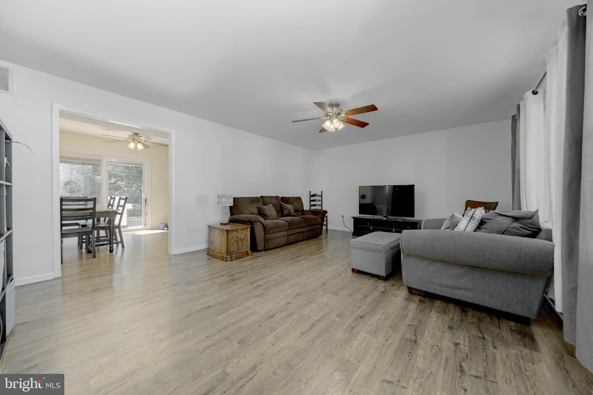 YORKTOWN - Residential