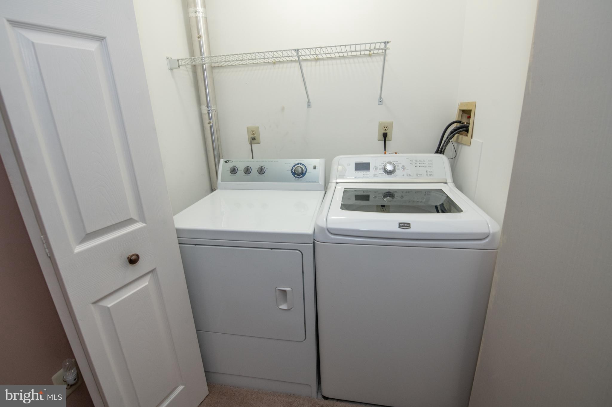 NEWTOWN GATE - Residential