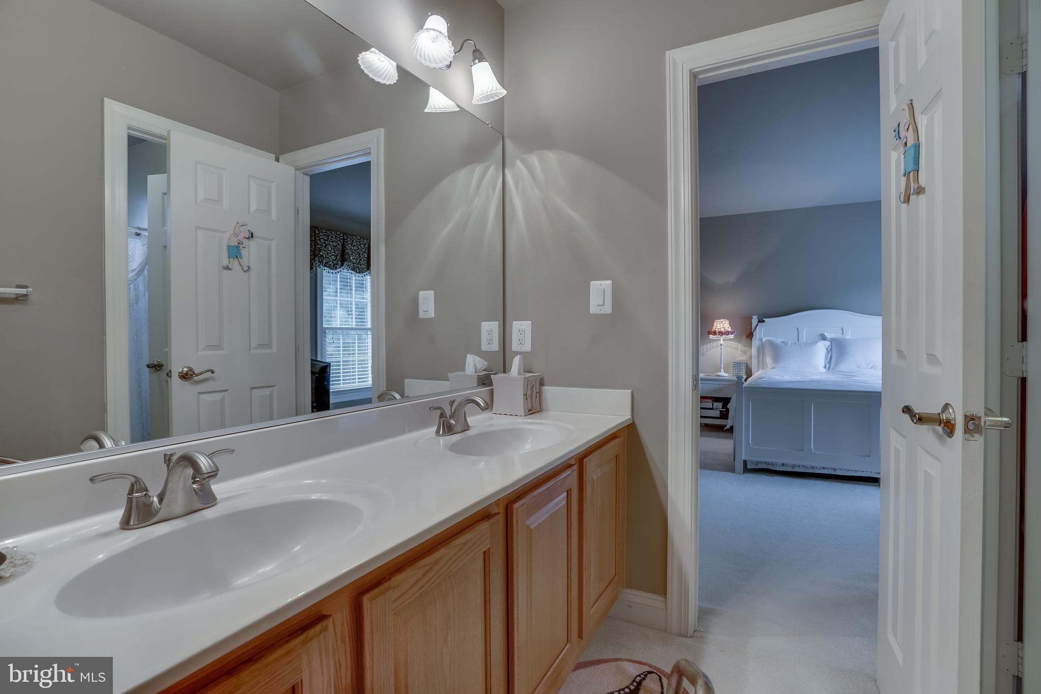 WESTOAKS - Residential