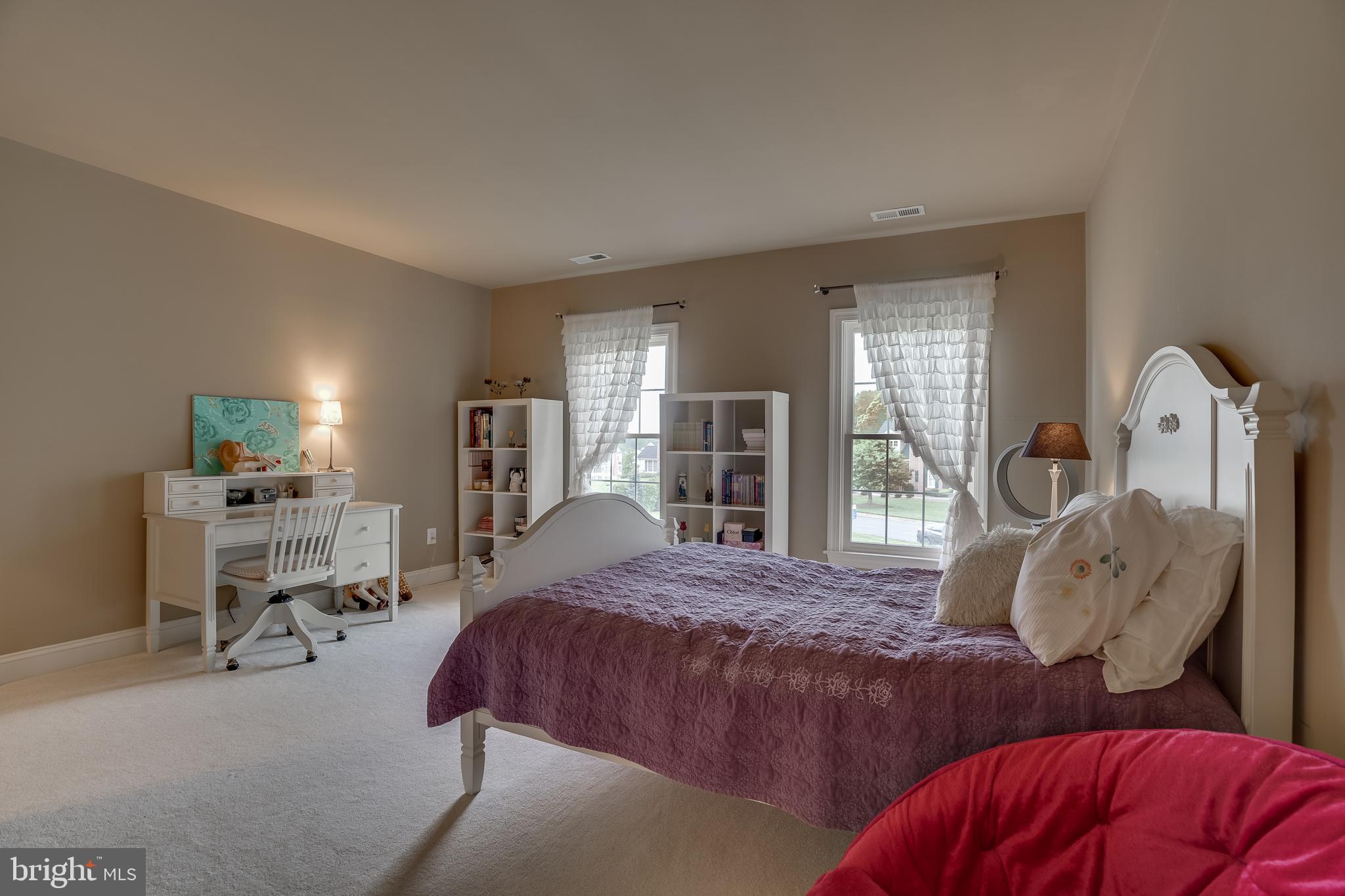 WESTOAKS - Residential