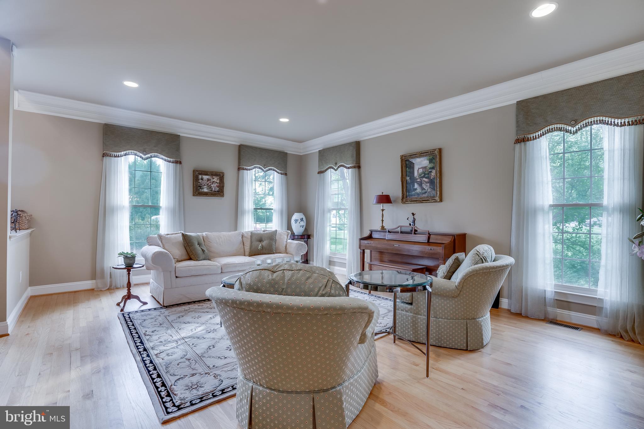 WESTOAKS - Residential