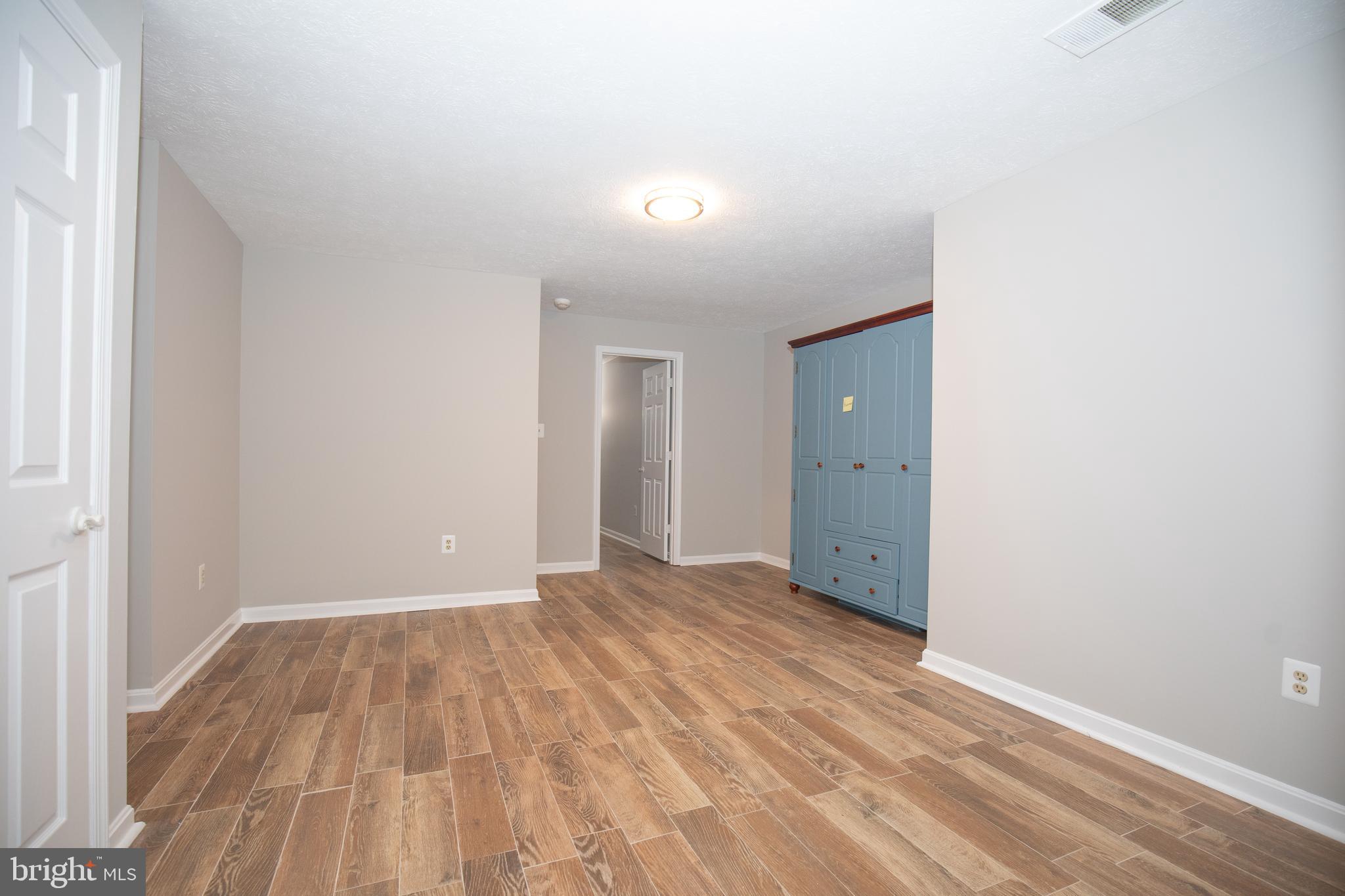 VANNOY PARK - Residential