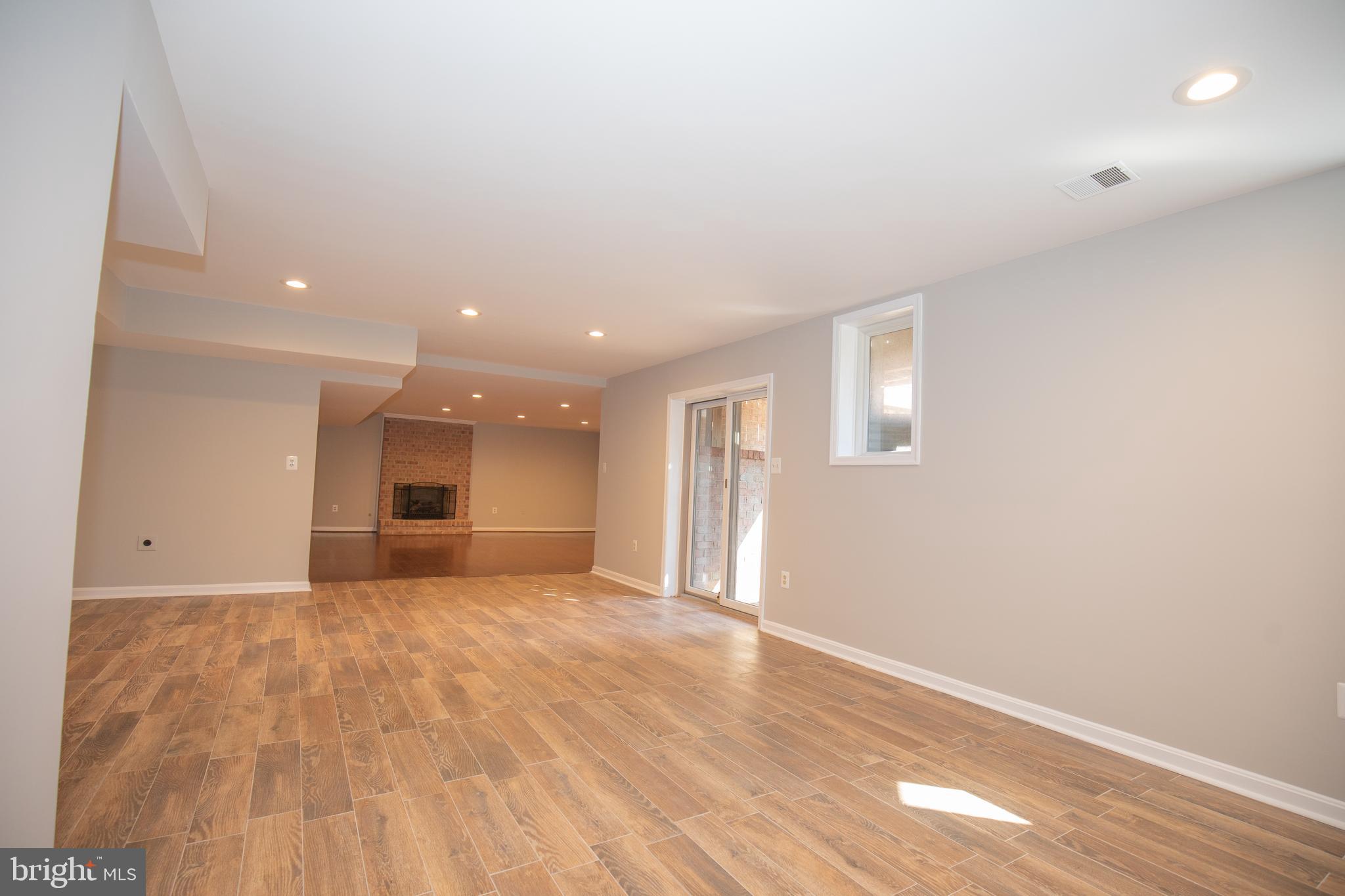 VANNOY PARK - Residential