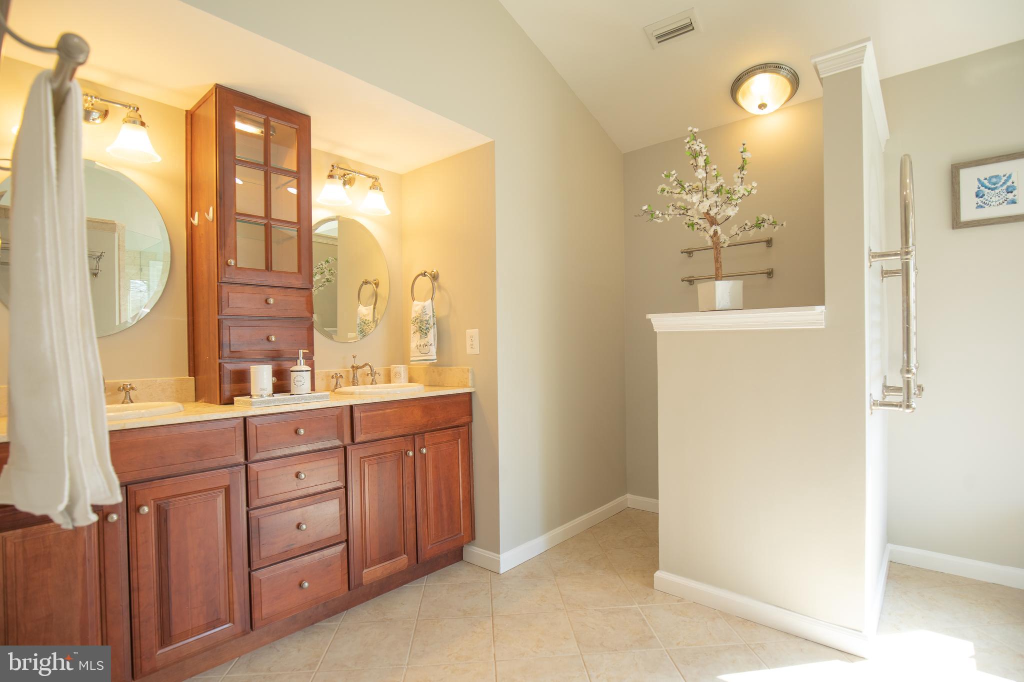 VANNOY PARK - Residential