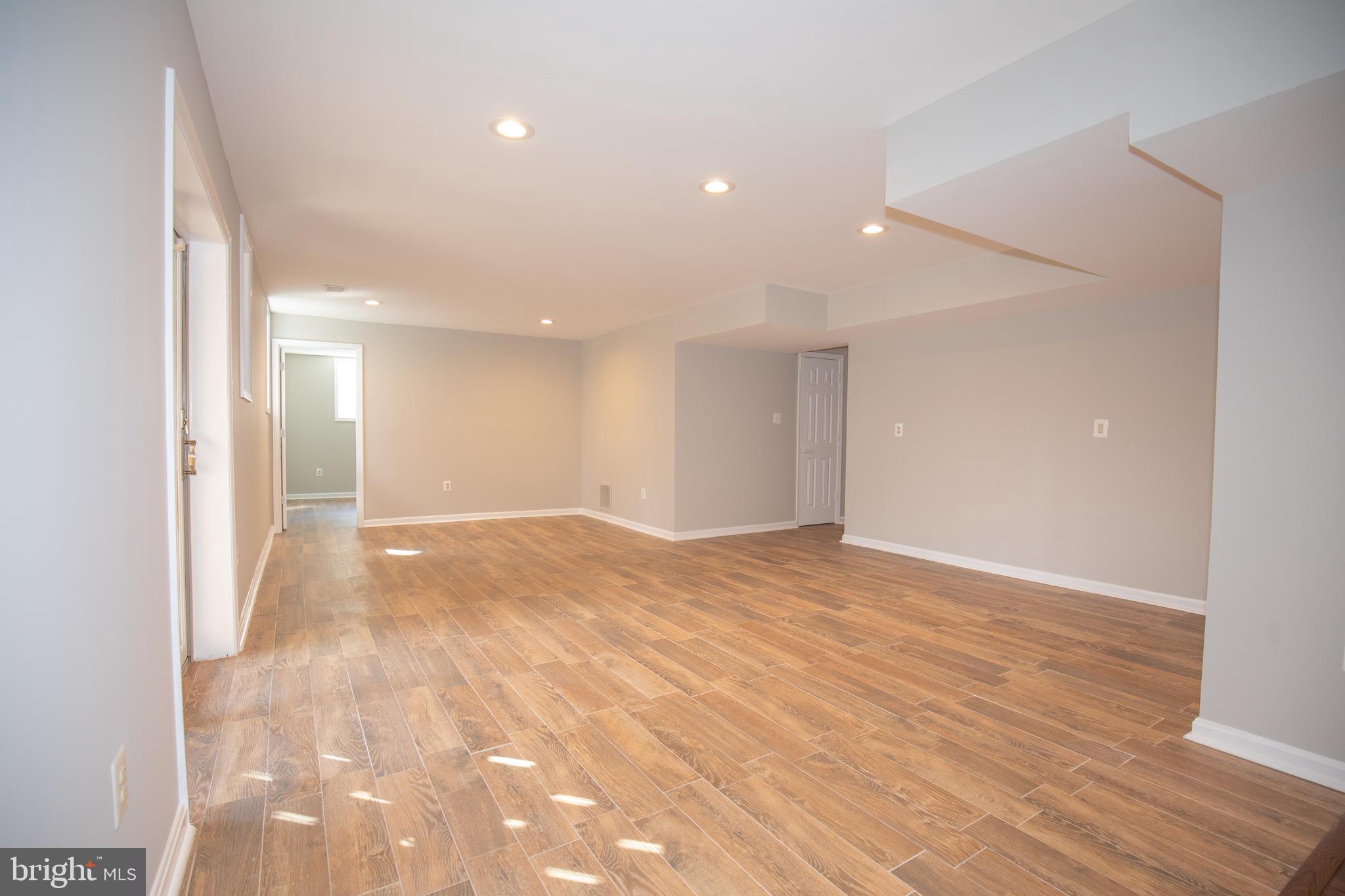 VANNOY PARK - Residential