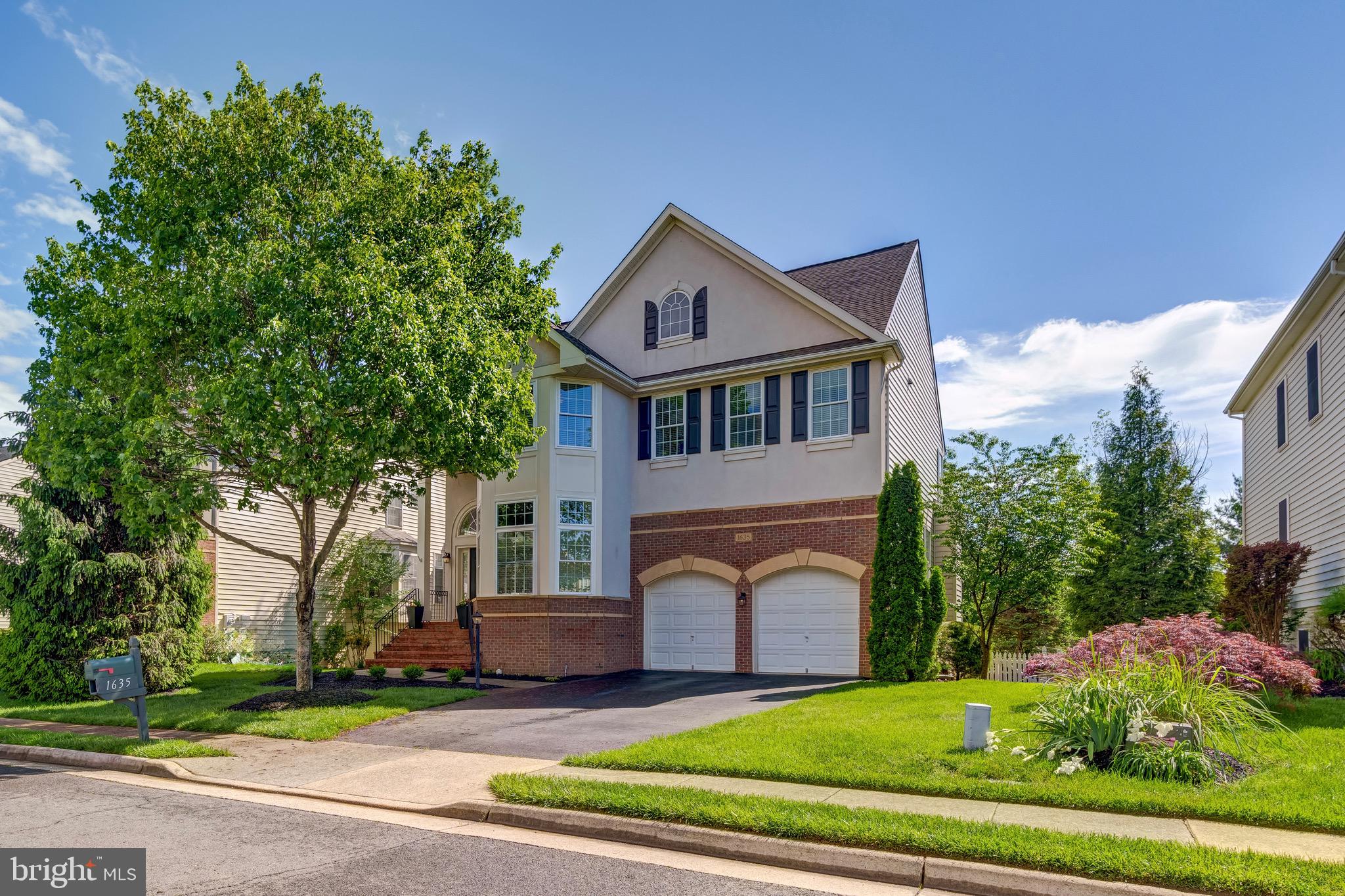 1635 CHICKASAW PLACE NE