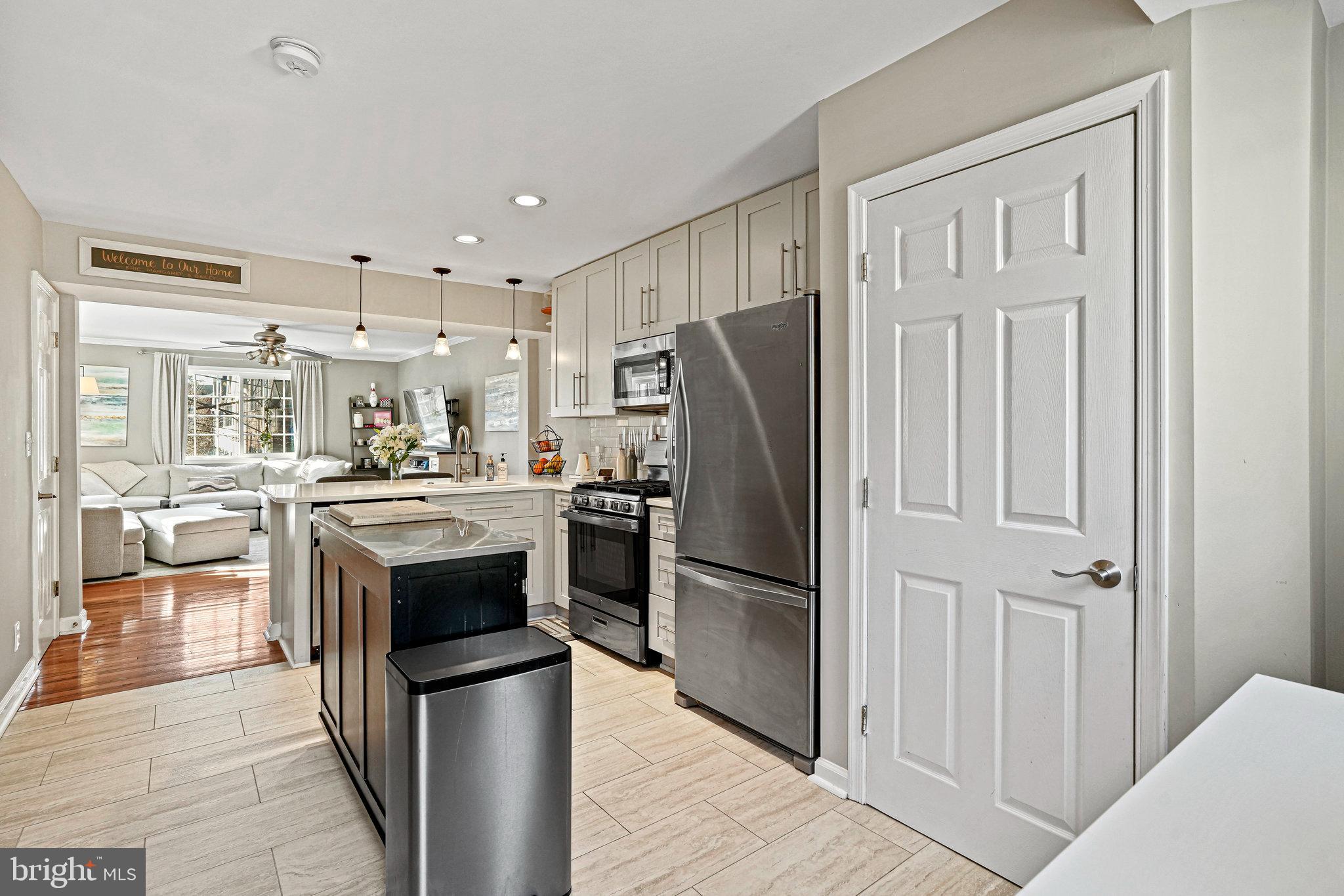 PARKSIDE AT ALEXANDRIA - Residential