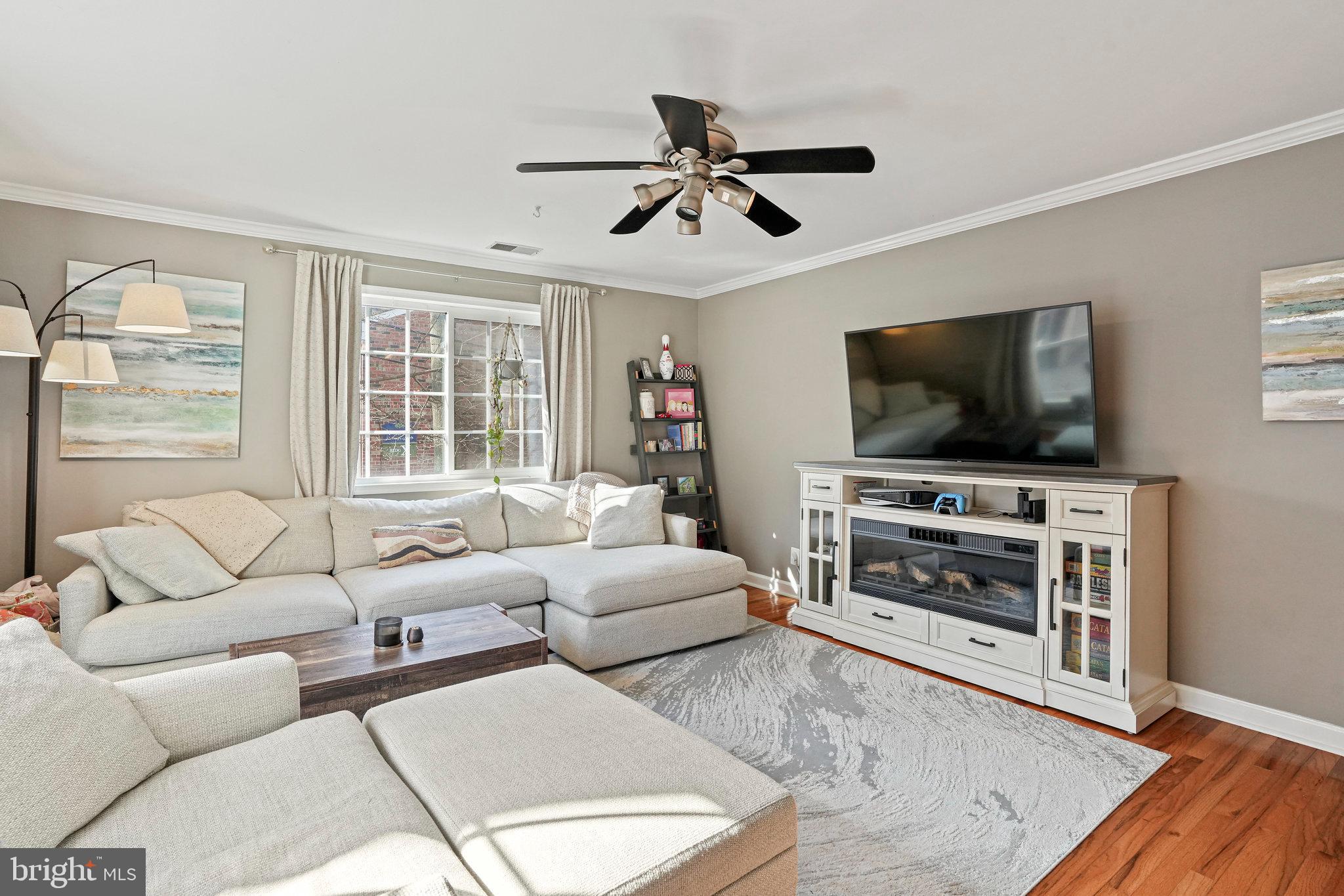 PARKSIDE AT ALEXANDRIA - Residential