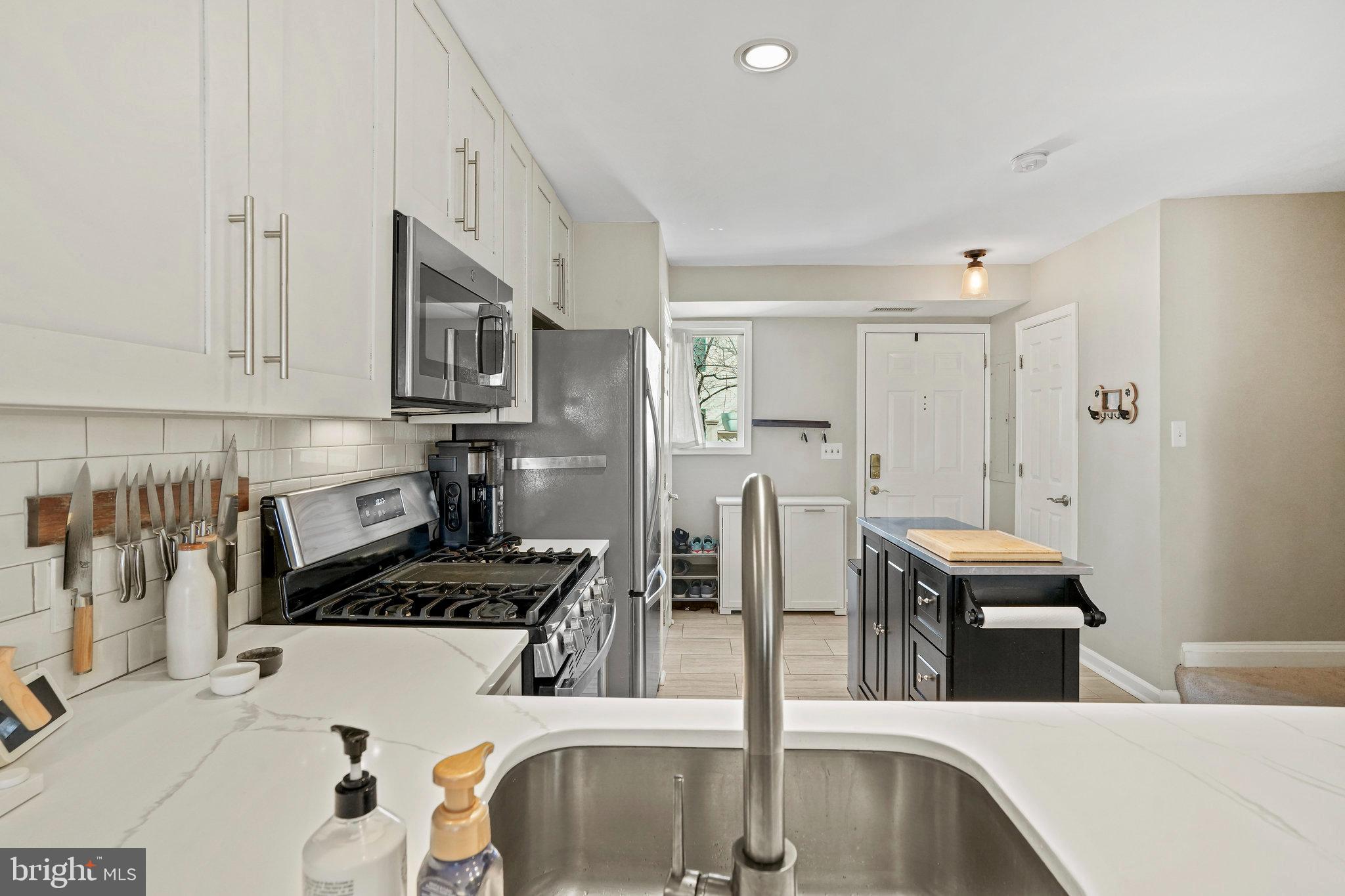 PARKSIDE AT ALEXANDRIA - Residential