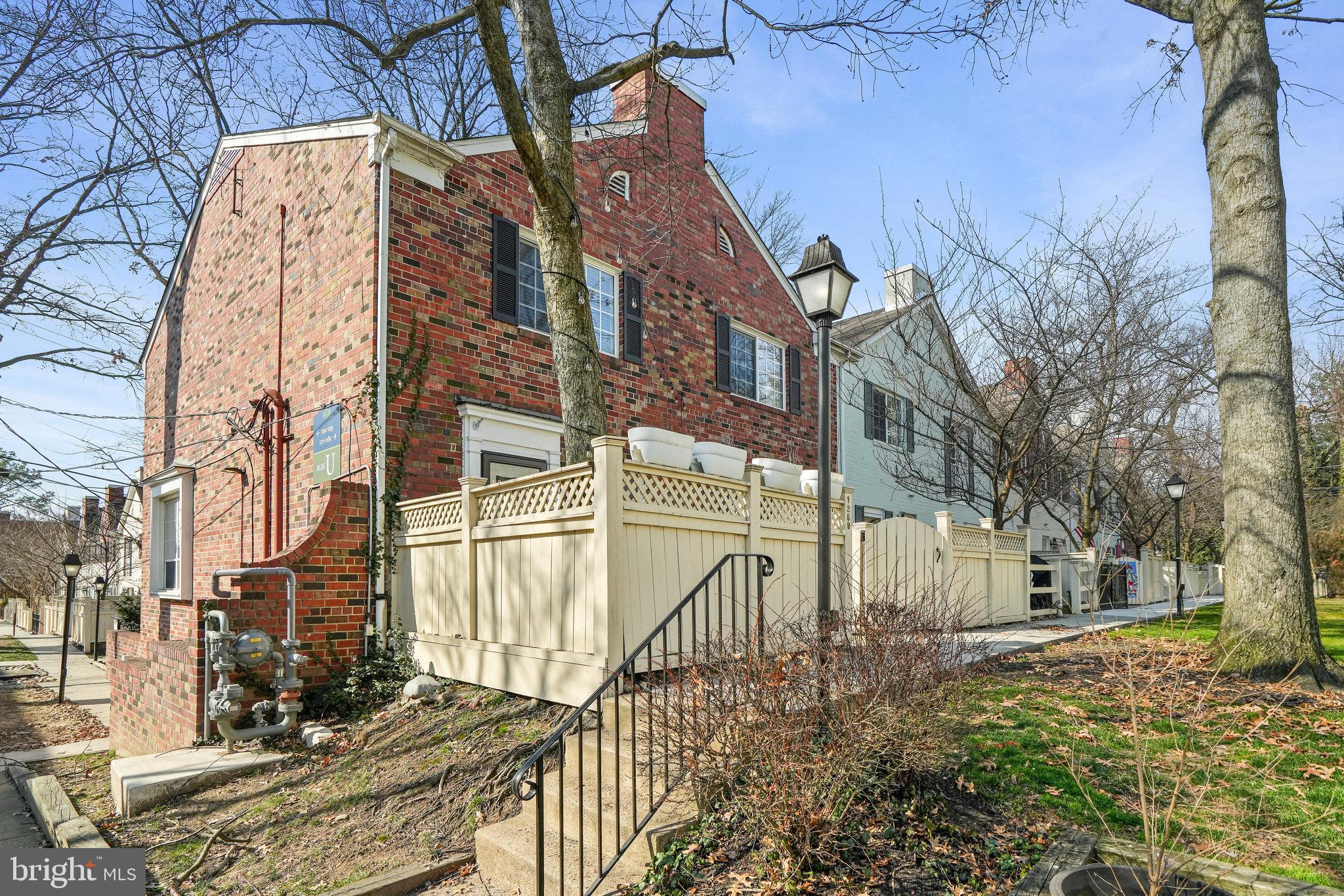 PARKSIDE AT ALEXANDRIA - Residential