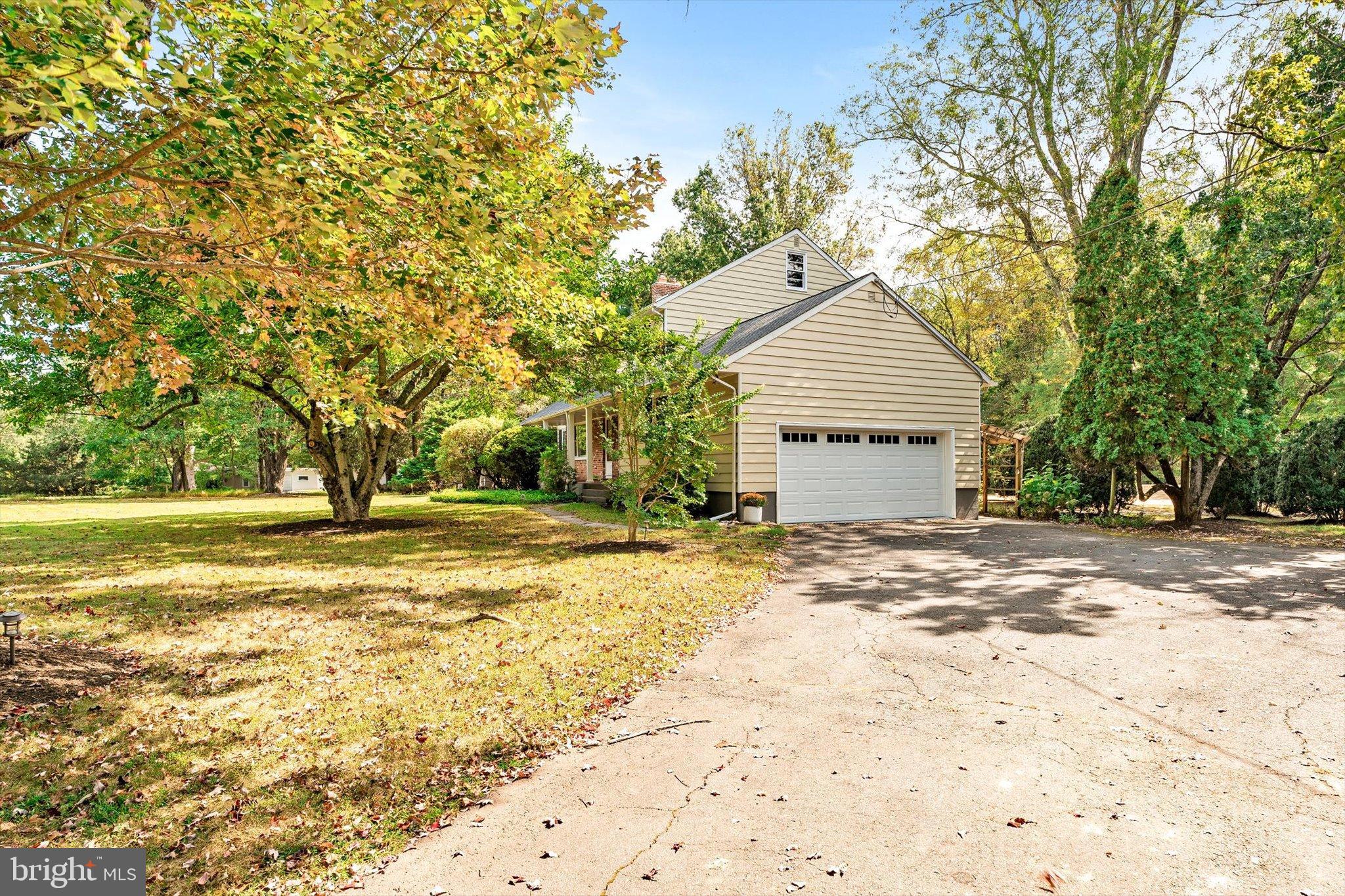 17 CHERRY BROOK DRIVE