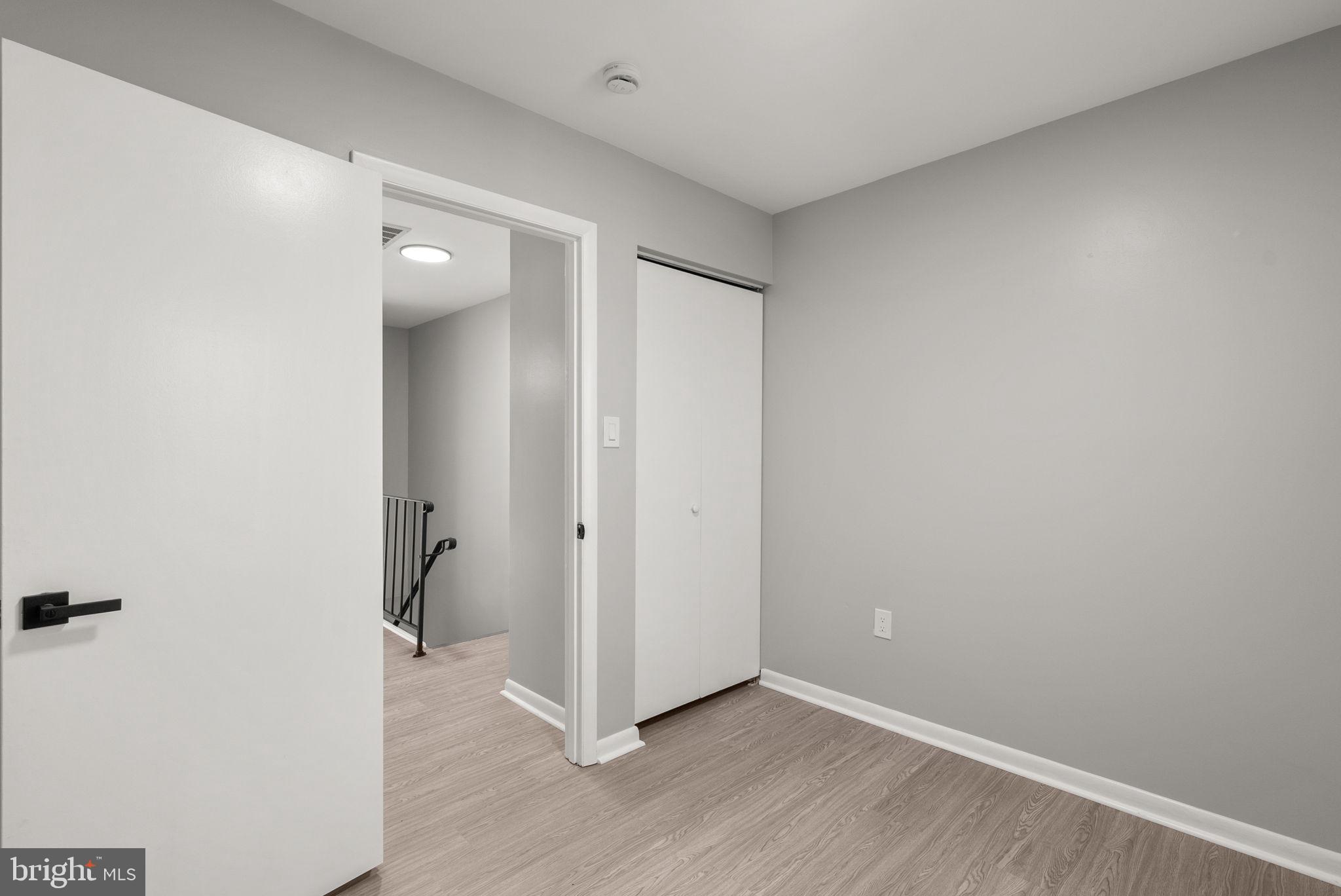 SENECA PARK - Residential Lease