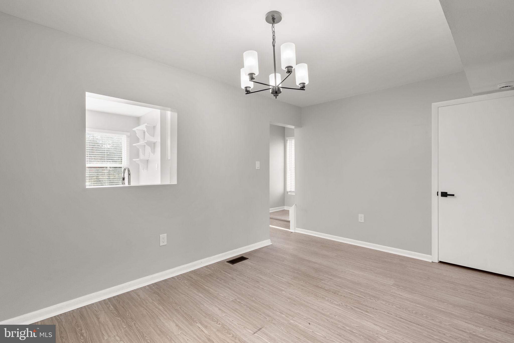 SENECA PARK - Residential Lease