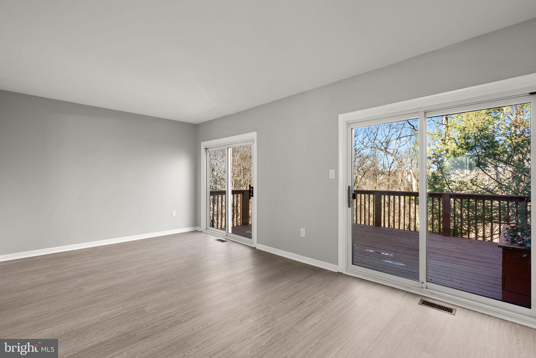 SENECA PARK - Residential Lease