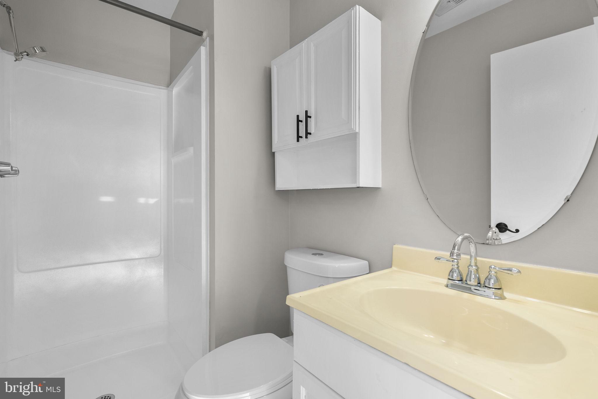 SENECA PARK - Residential Lease