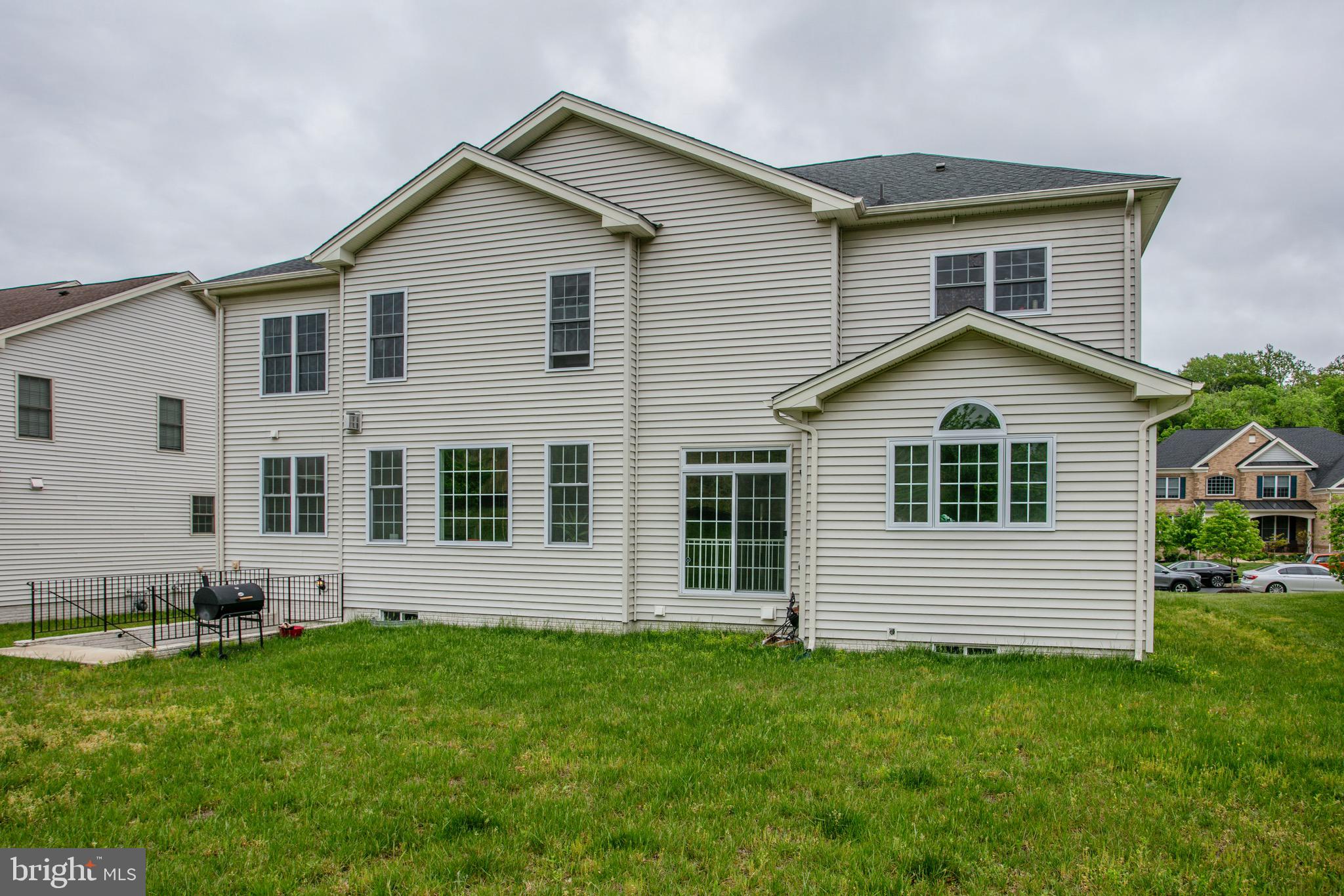 MARLBORO RIDGE - Residential