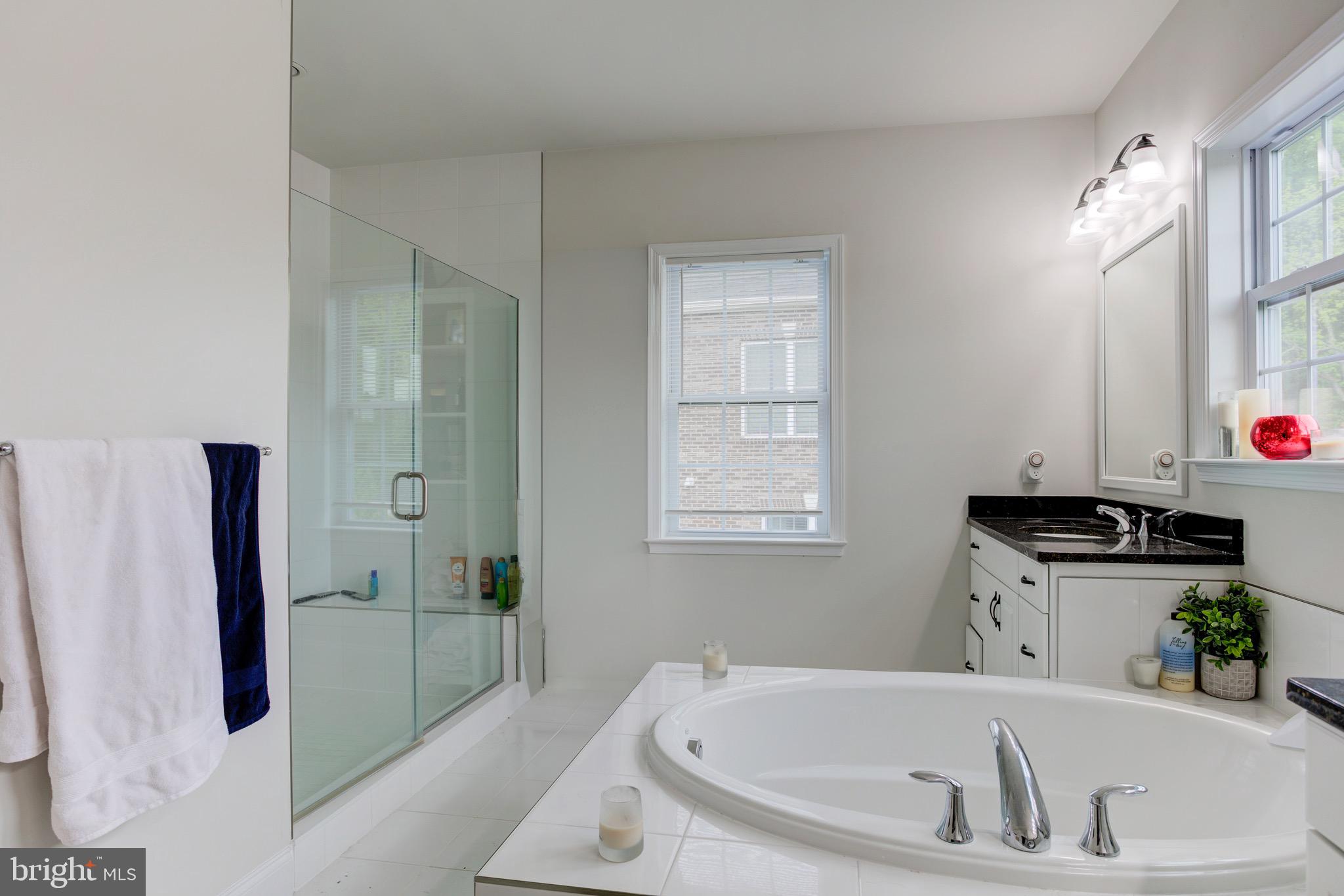 MARLBORO RIDGE - Residential