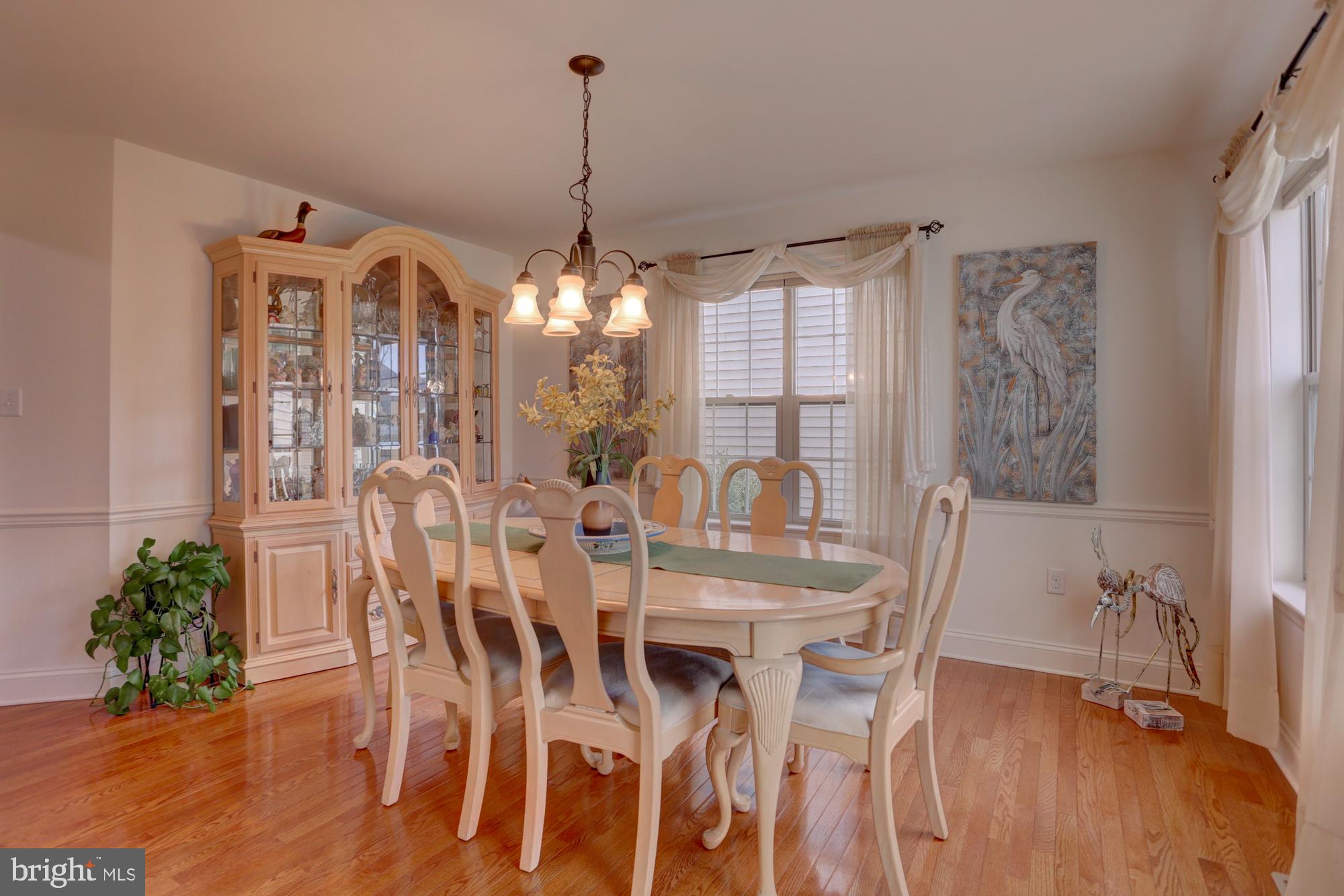 ELM TREE - Residential