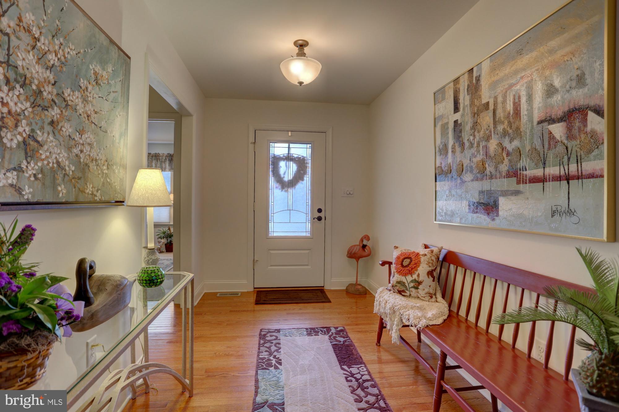 ELM TREE - Residential