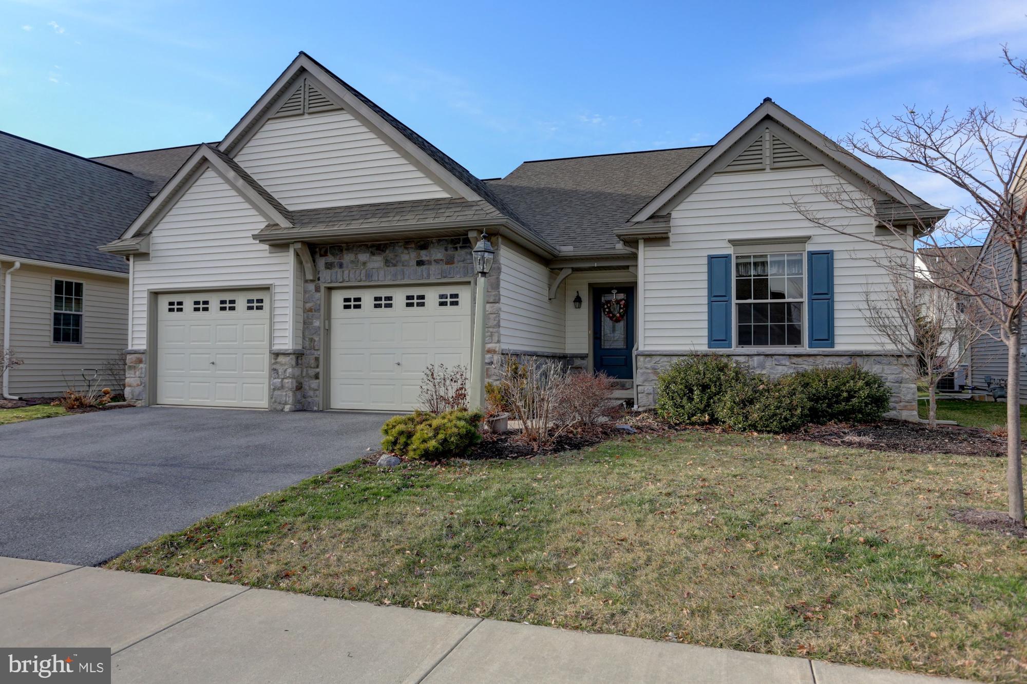 ELM TREE - Residential