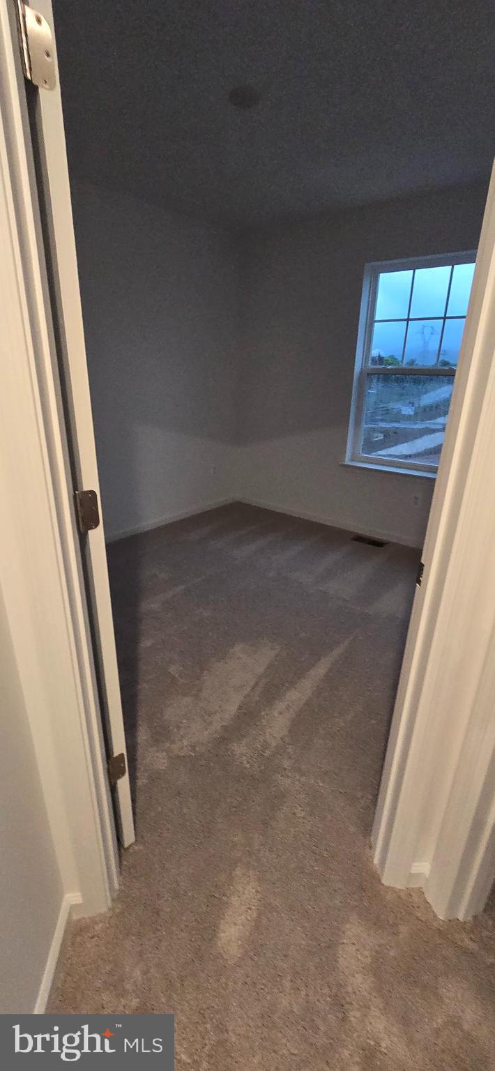 KING'S CROSSING - Residential Lease