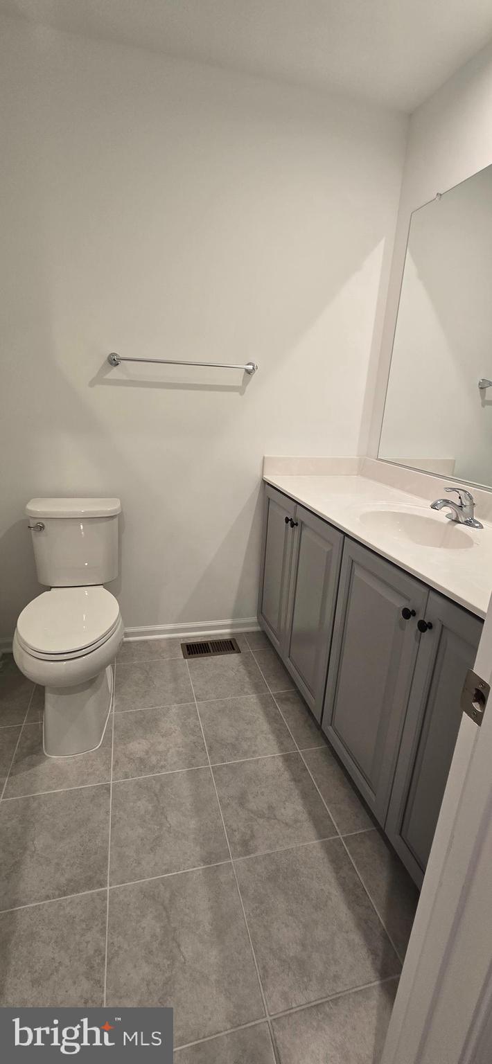 KING'S CROSSING - Residential Lease